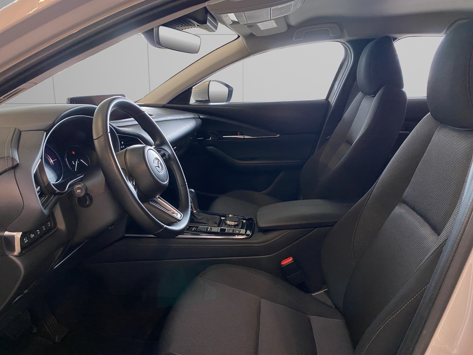 MAZDA CX-30 SKYACTIV-X 186 M Hybrid Exclusive Line AWD AT-image-10
