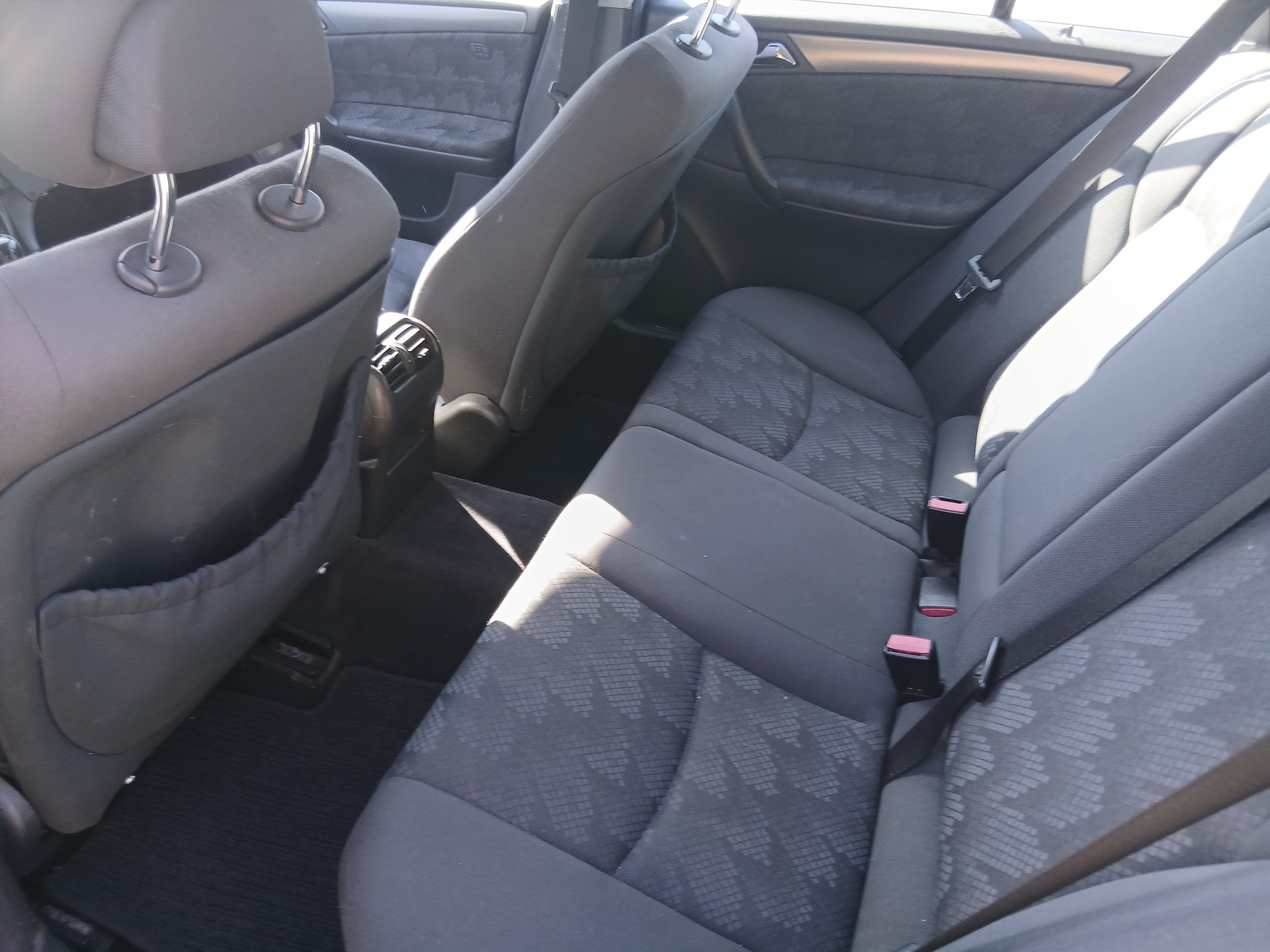 MERCEDES-BENZ C 240 Classic 4Matic Automatic-image-6