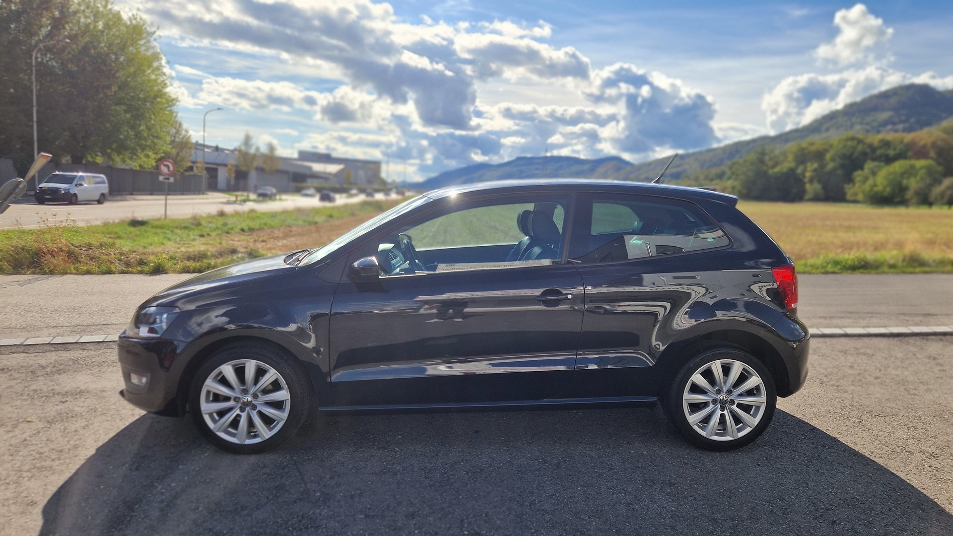 VW Polo 1.2 TSI Highline-image-2
