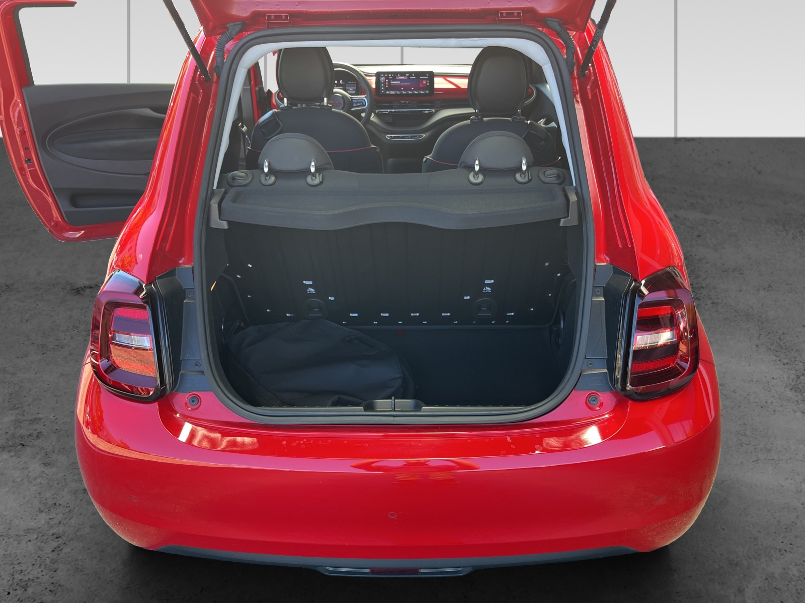 FIAT 500 electric 87 kW Red-image-11