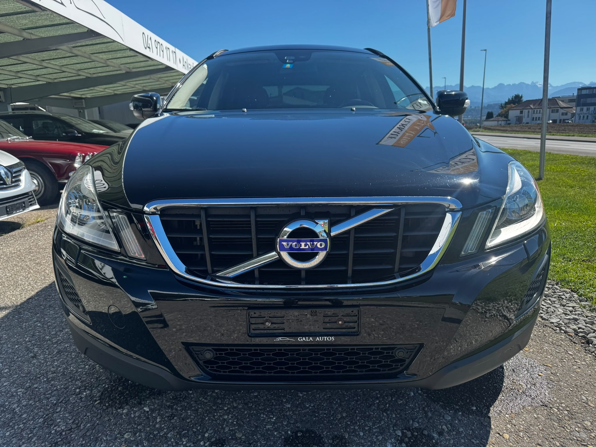 VOLVO XC60 D3 AWD Kinetic Geartronic-image-1