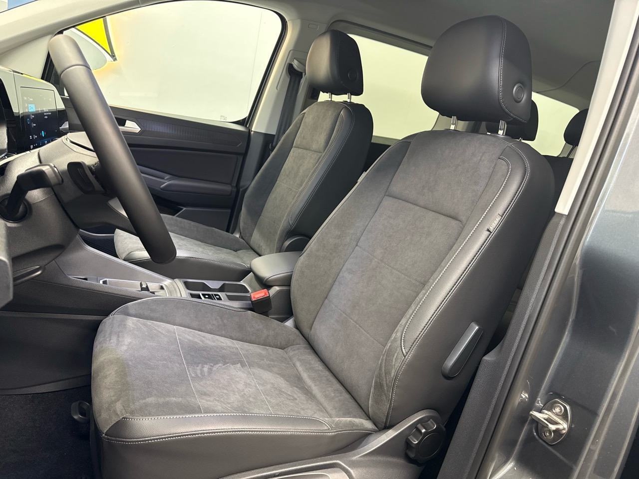 VW Caddy Maxi 1.5 TSI Style DSG-image-3