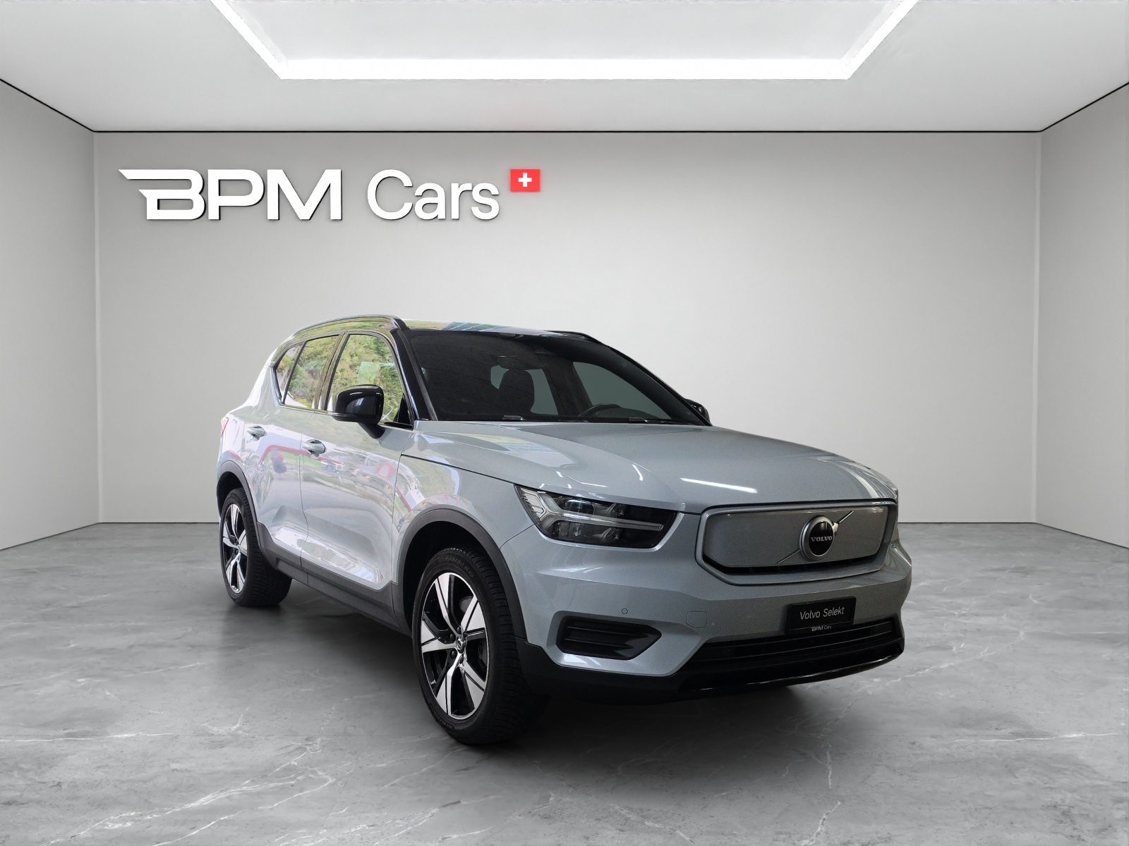 VOLVO XC40 P8 Twin Plus AWD-image-4
