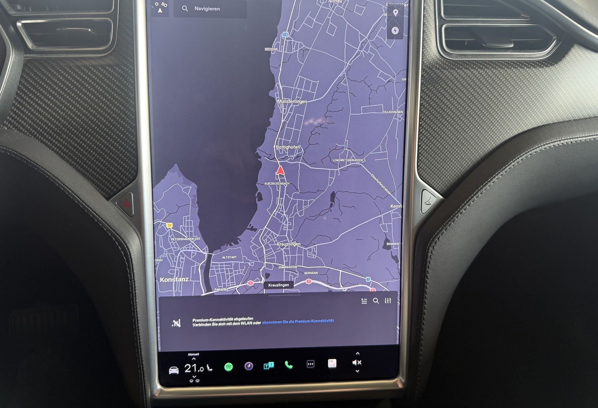 TESLA Model X 100 D ***7-SITZE***-image-17