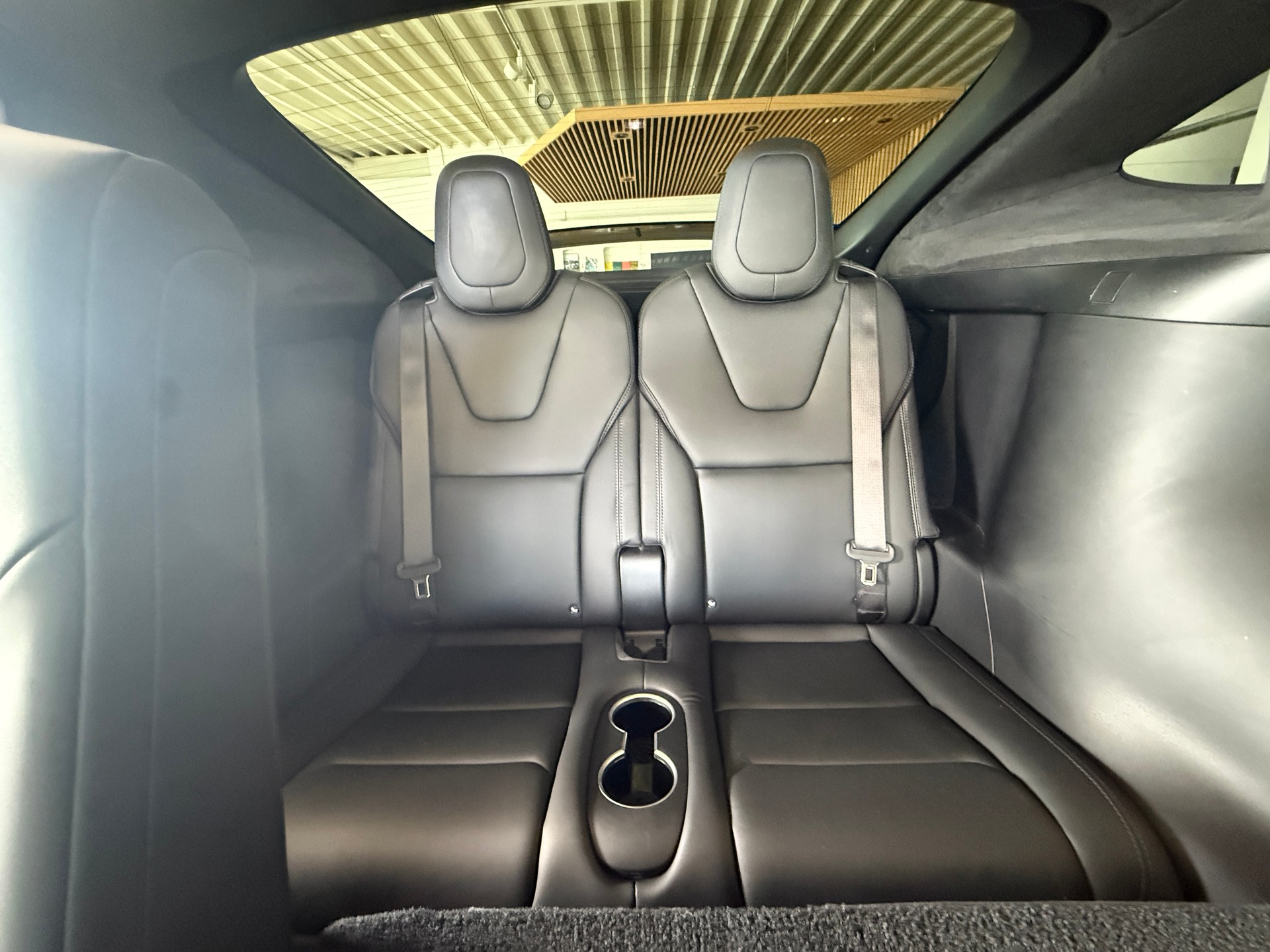 TESLA Model X 100 D ***7-SITZE***-image-15