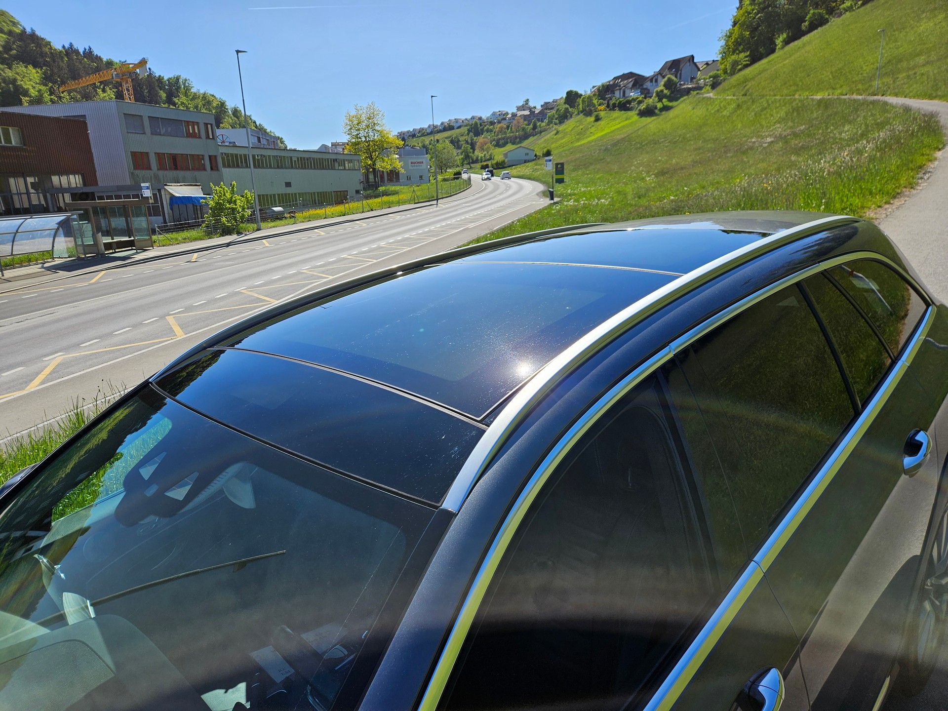 MERCEDES-BENZ E 220 d All-Terrain Avantgarde 4Matic 9G-Tronic-image-2