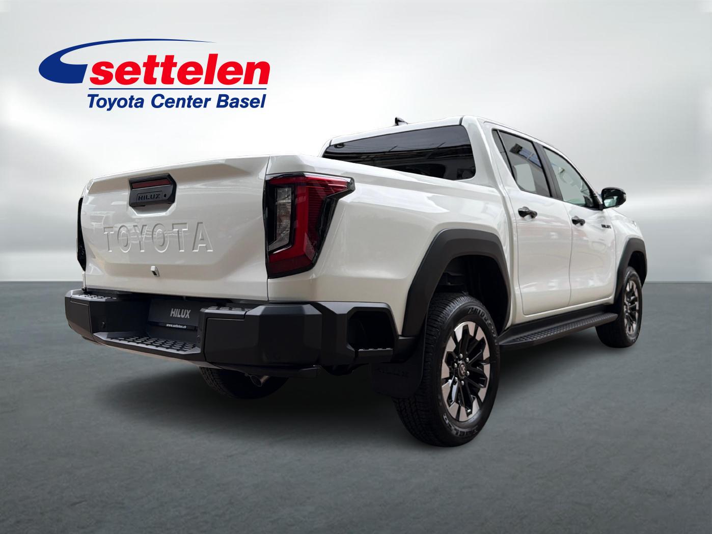 TOYOTA Hilux Double Cab.-Pick-up 2.8 D-4D MHEV 204 Style-image-4