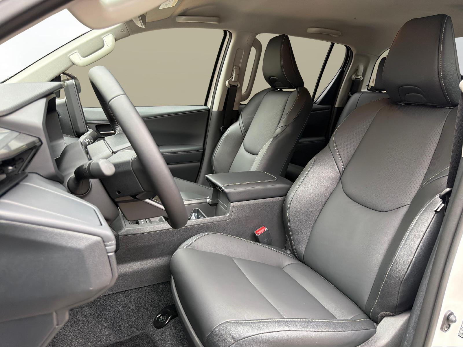 TOYOTA Hilux Double Cab.-Pick-up 2.8 D-4D MHEV 204 Style-image-9