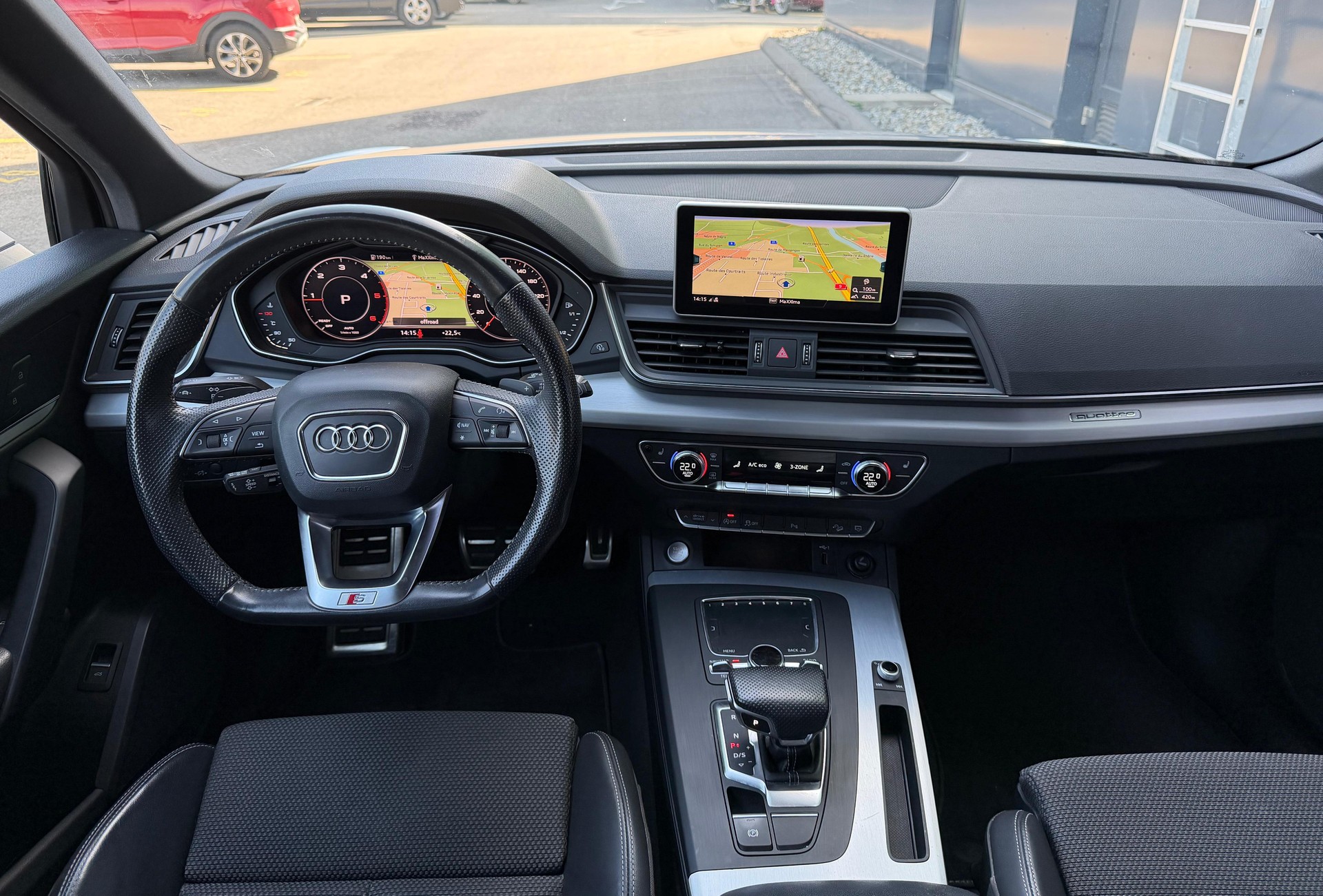 AUDI Q5 2.0 TDI sport quattro S-tronic-image-11