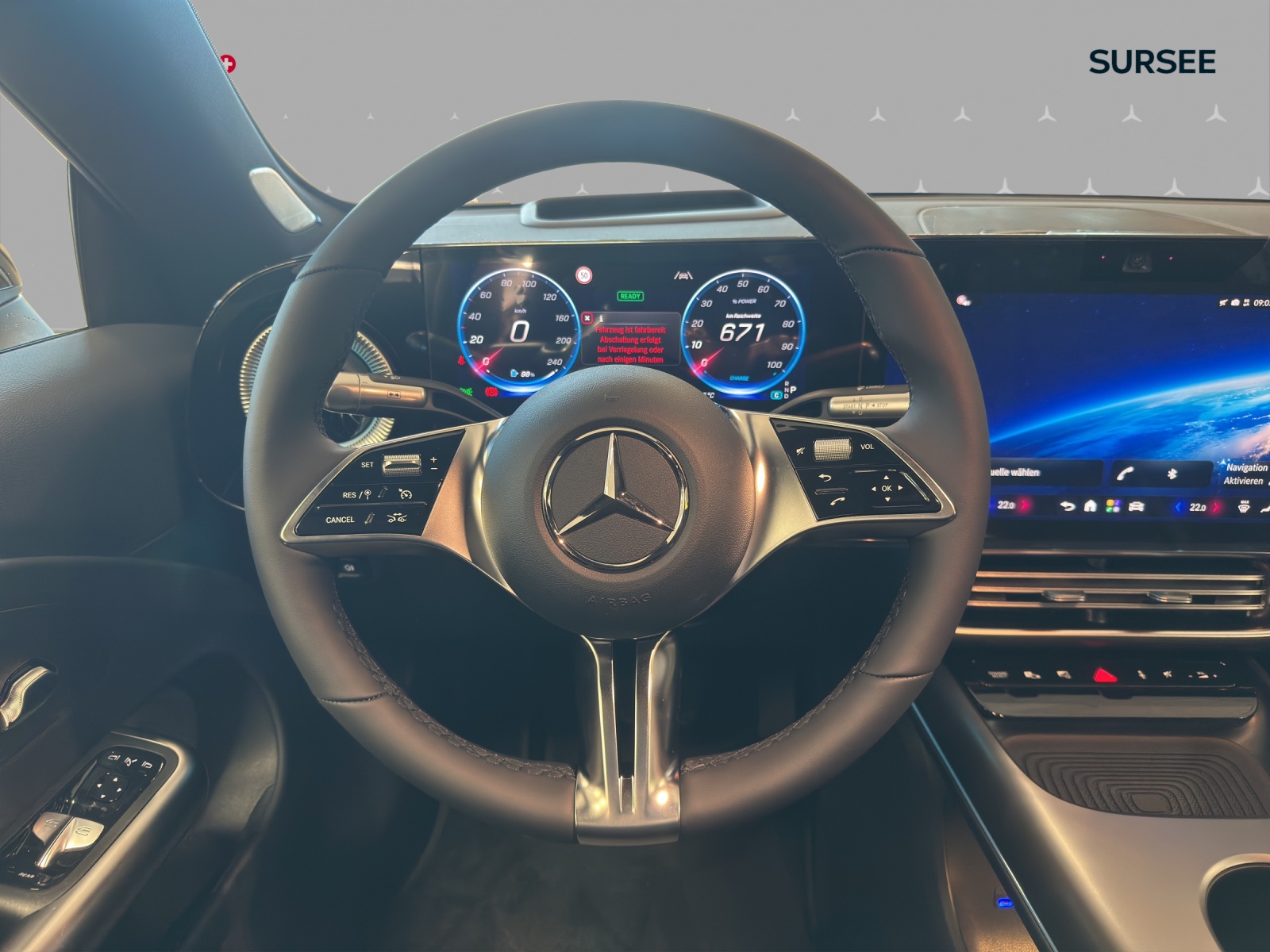 MERCEDES-BENZ CLA 350 4 Matic 85 kWh EQ-image-9