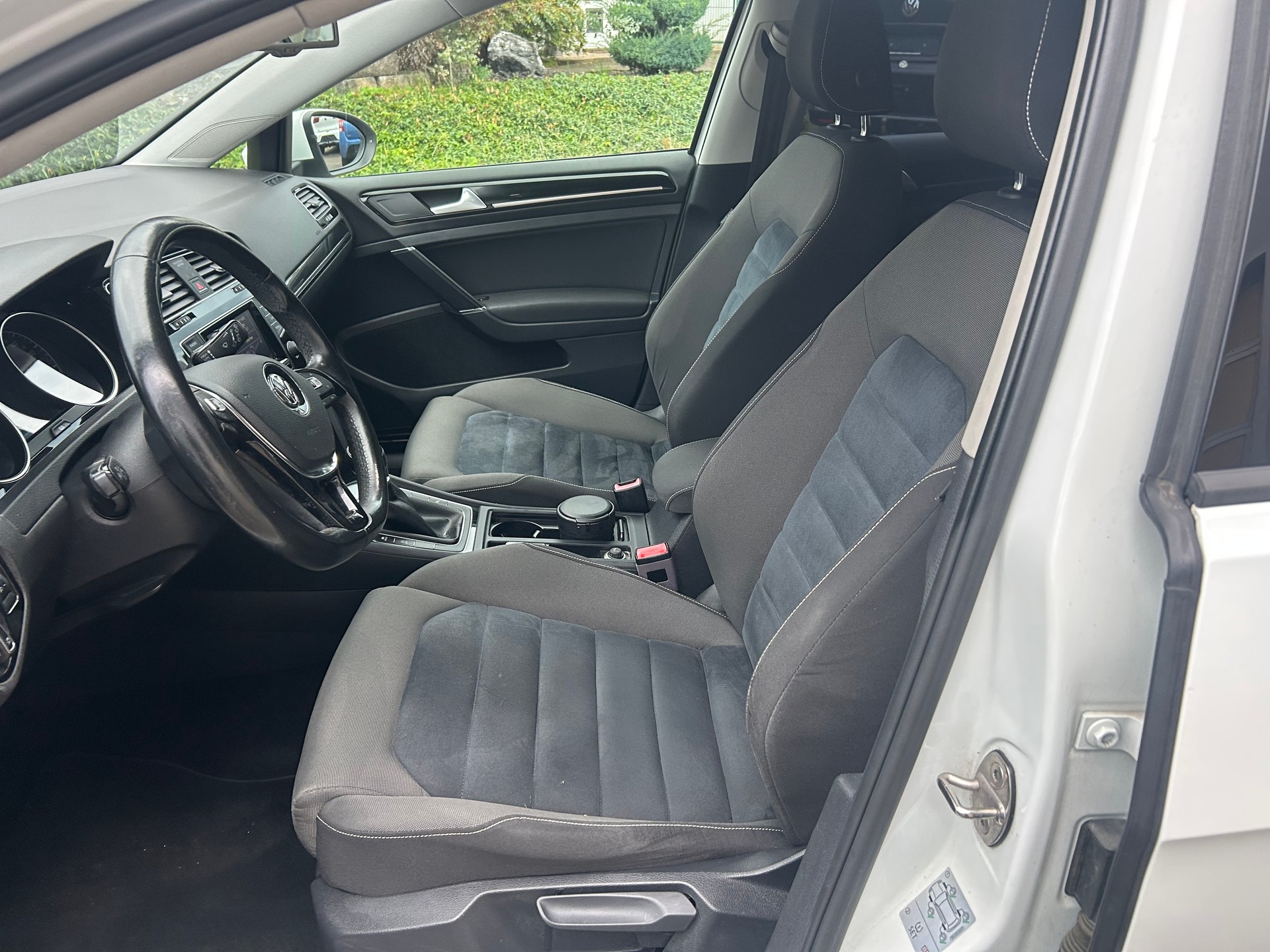 VW Golf 1.4 TSI Highline-image-6