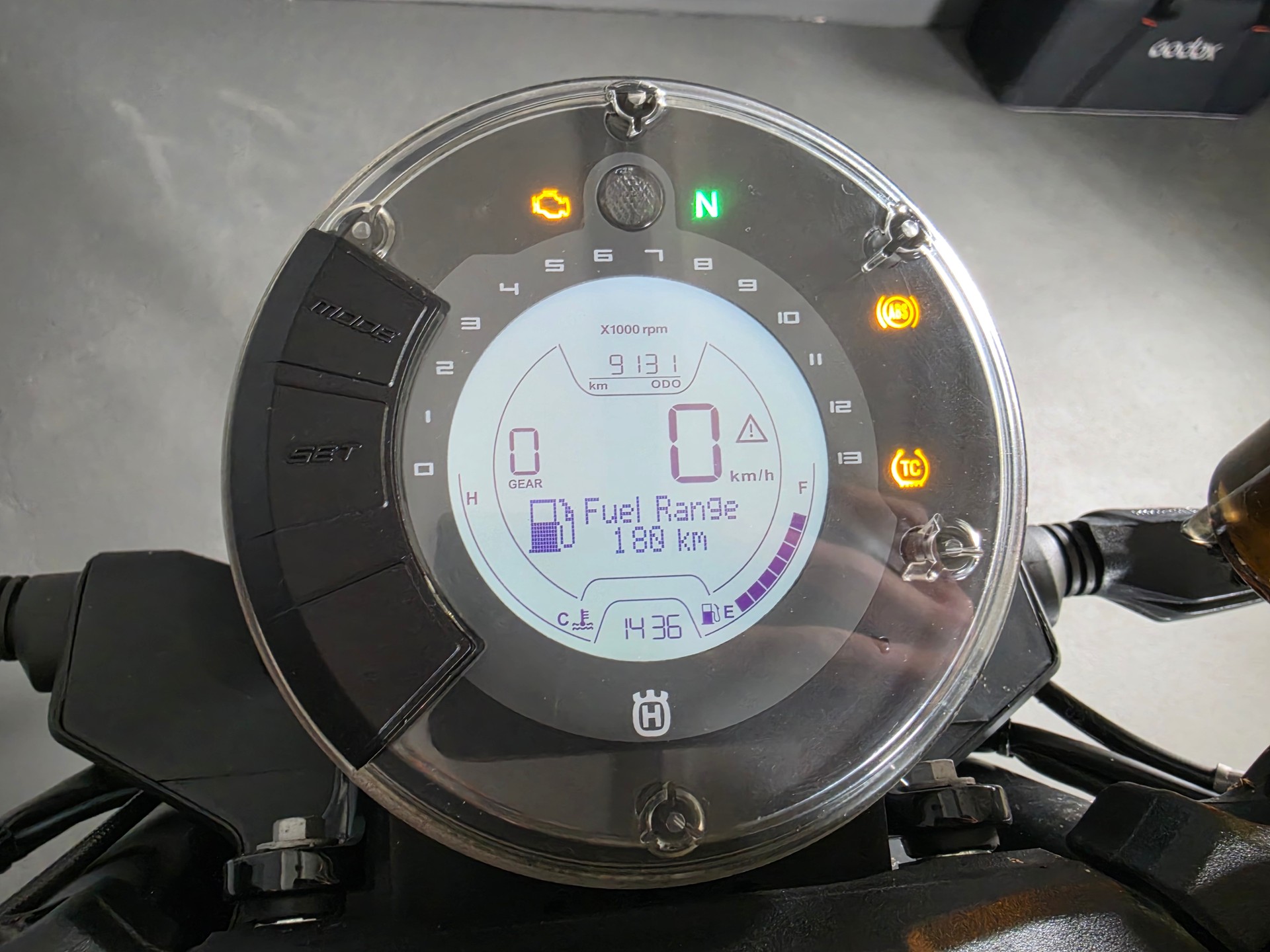 HUSQVARNA Vitpilen 701-image-7