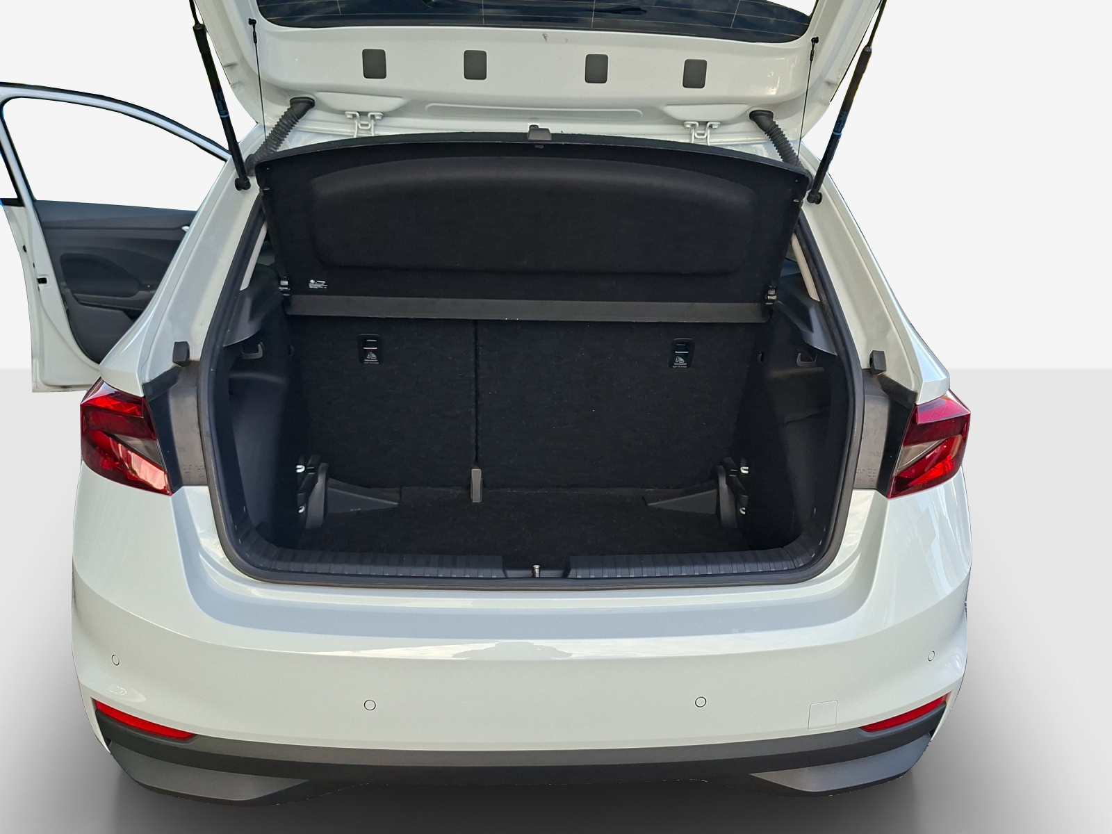 SKODA Fabia 1.0 TSI Ambition-image-12