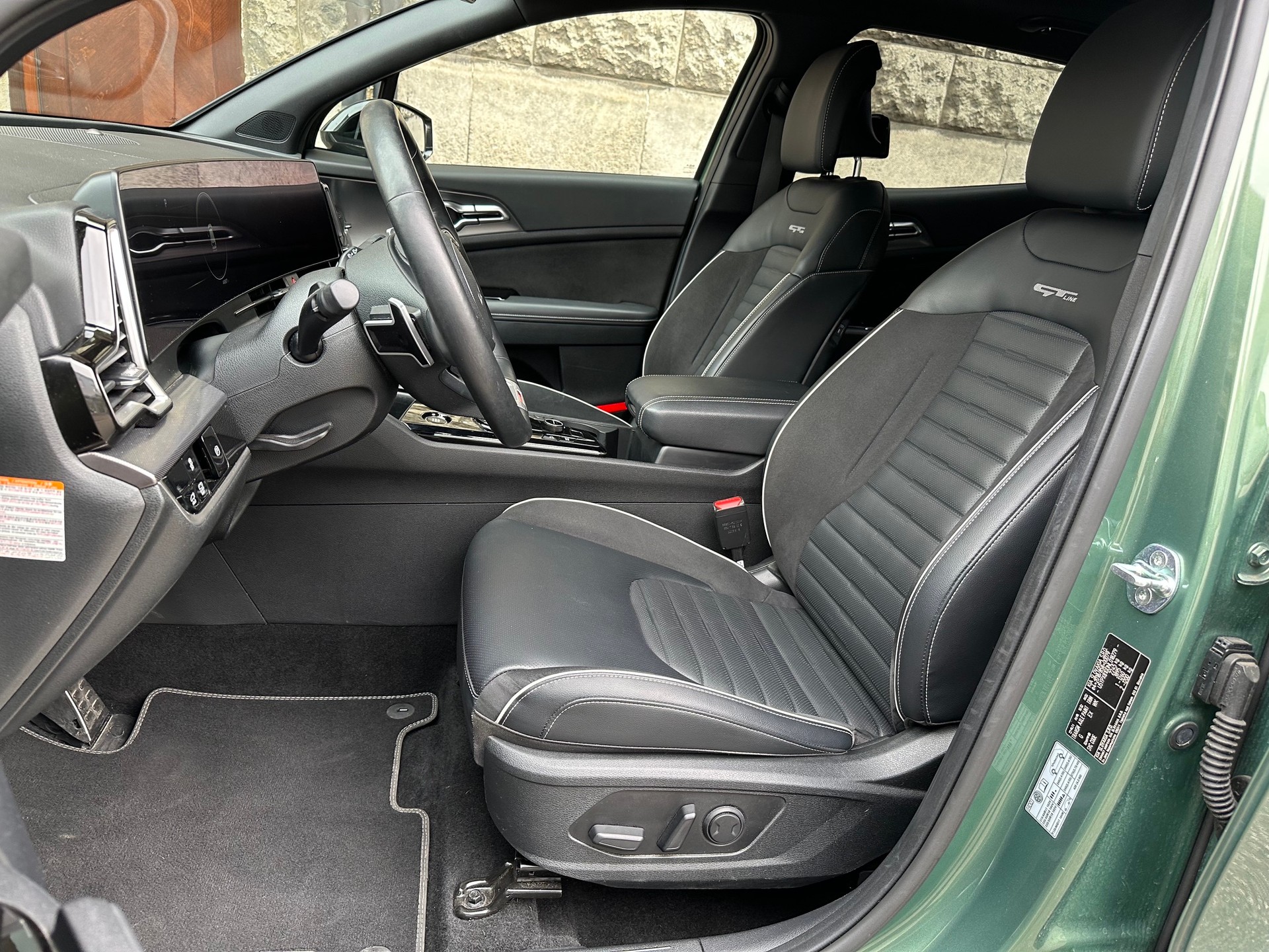 KIA Sportage 1.6T-GDi HEV GT-Line 4x4 A-image-8