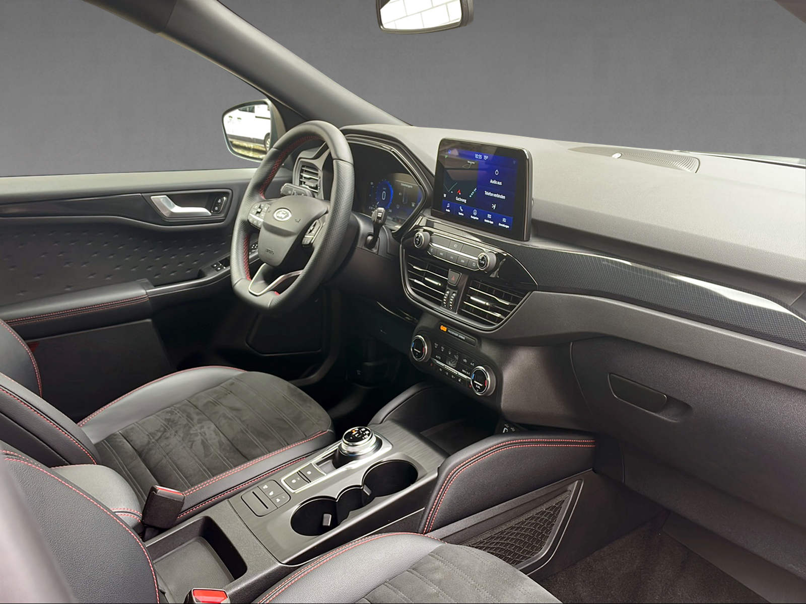 FORD Kuga 2.5 Hybrid ST-Line X 4x4-image-9