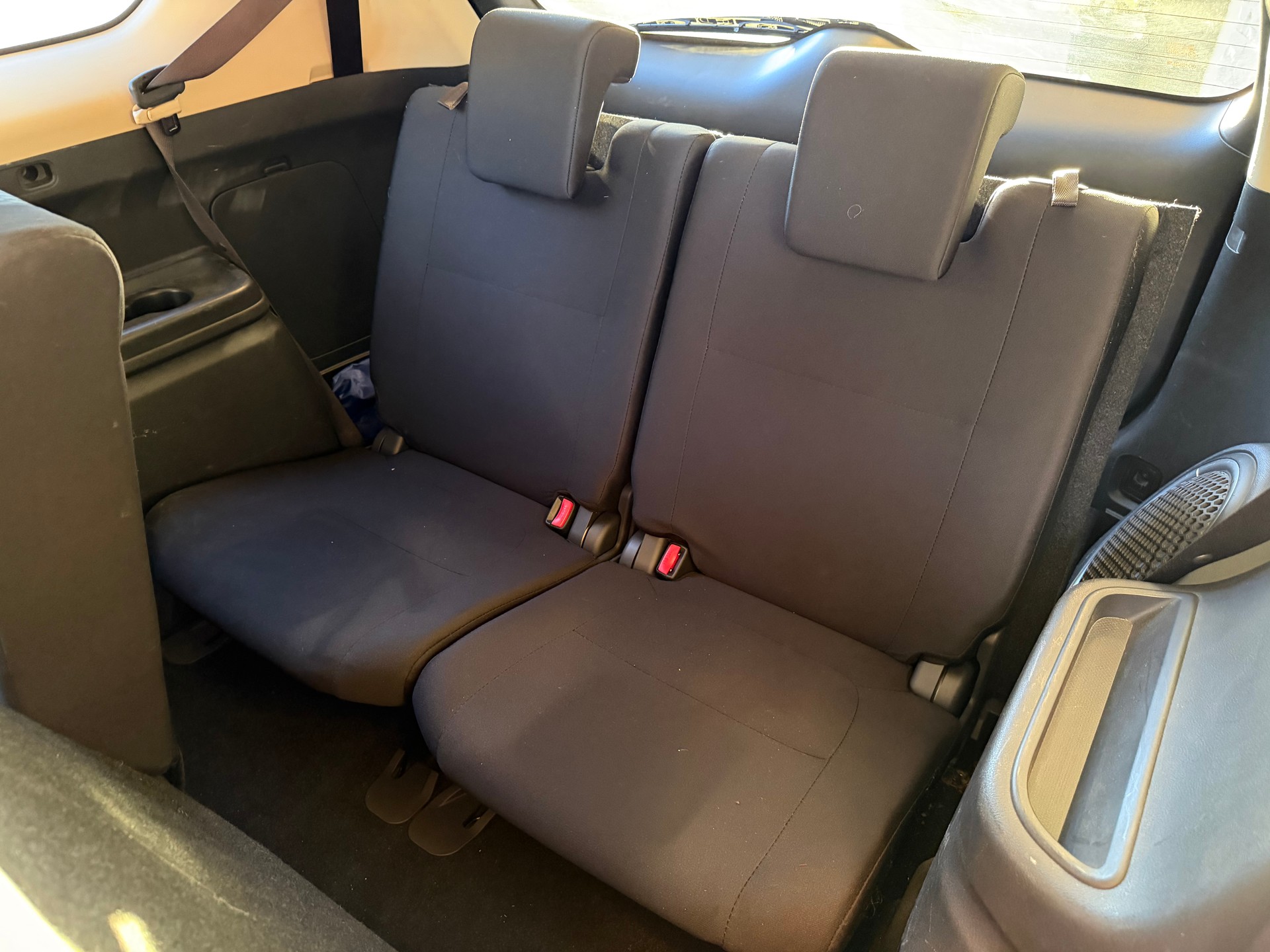 MITSUBISHI Outlander 2.2 DID 4WD Automatic-image-9
