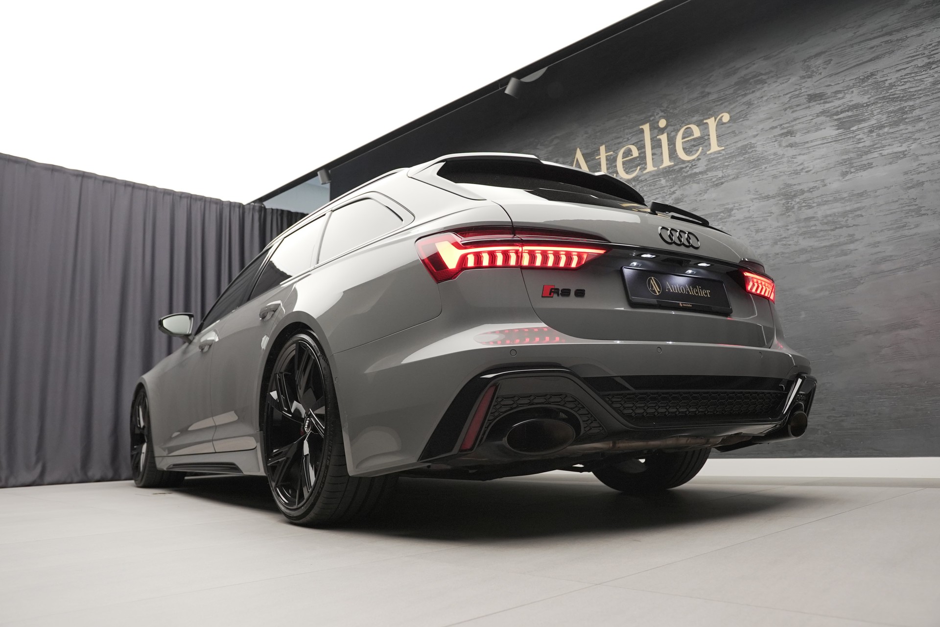 AUDI RS6 Avant 4.0 TFSI V8 quattro-image-11
