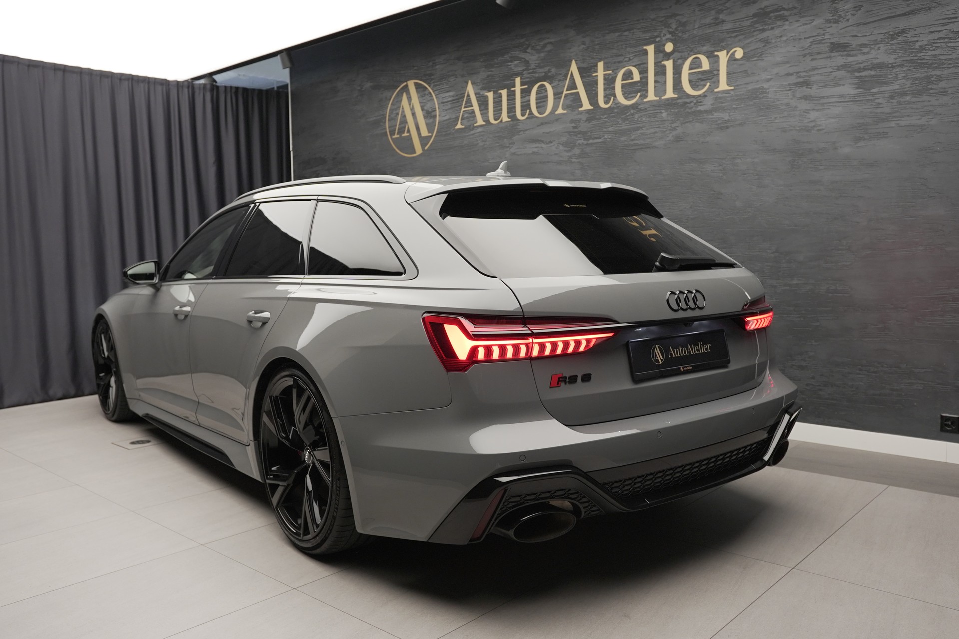 AUDI RS6 Avant 4.0 TFSI V8 quattro-image-10