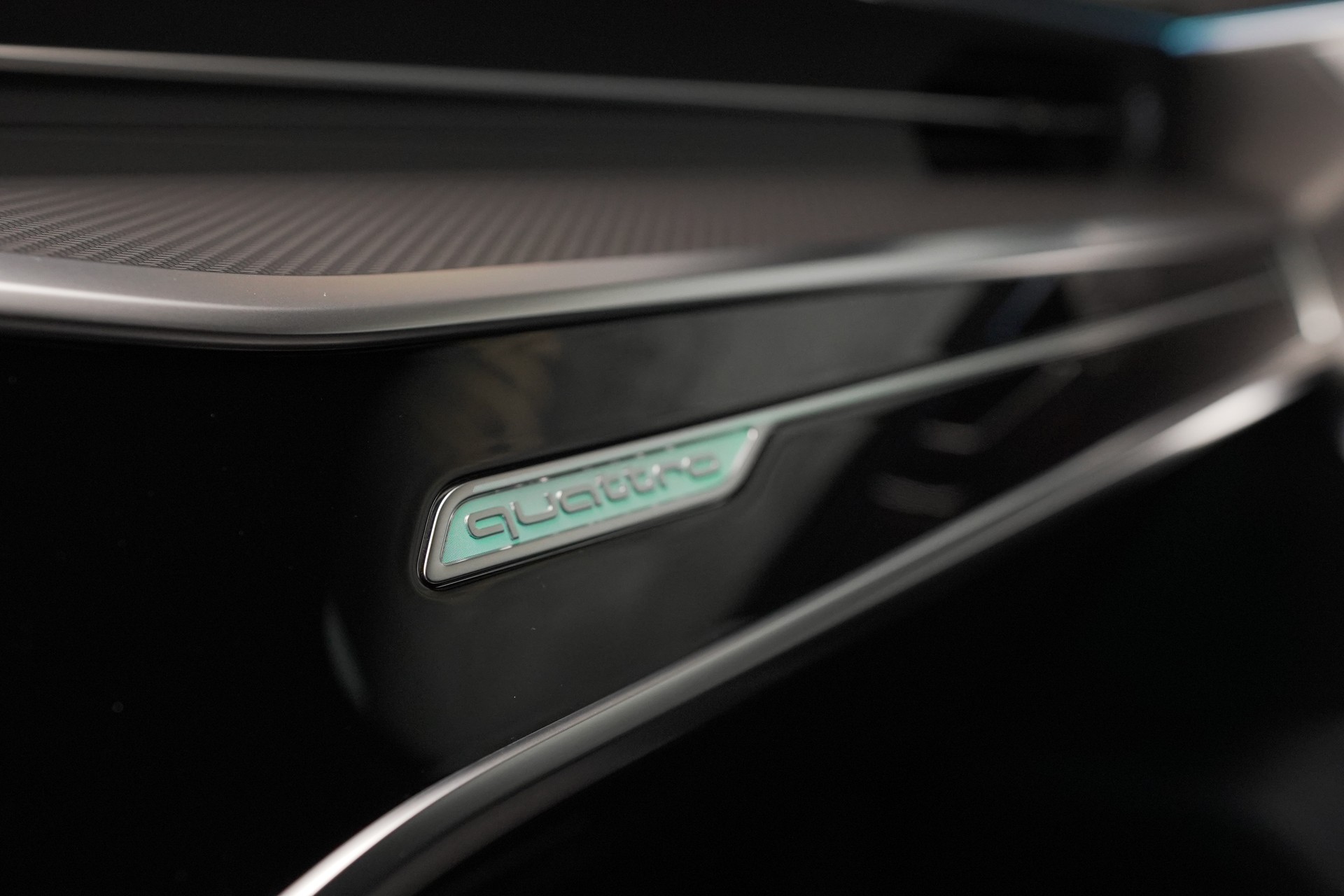 AUDI RS6 Avant 4.0 TFSI V8 quattro-image-19