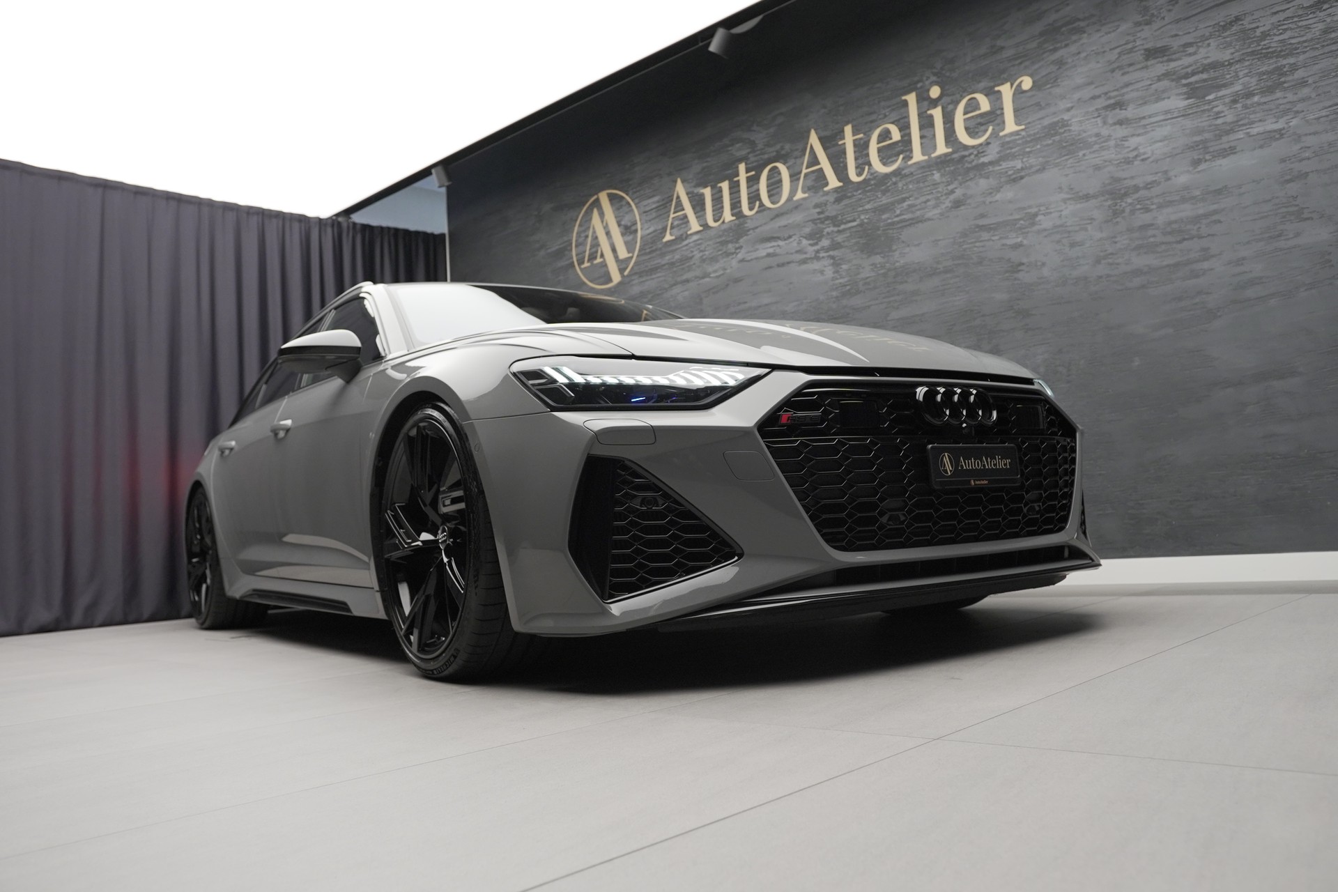 AUDI RS6 Avant 4.0 TFSI V8 quattro-image-4