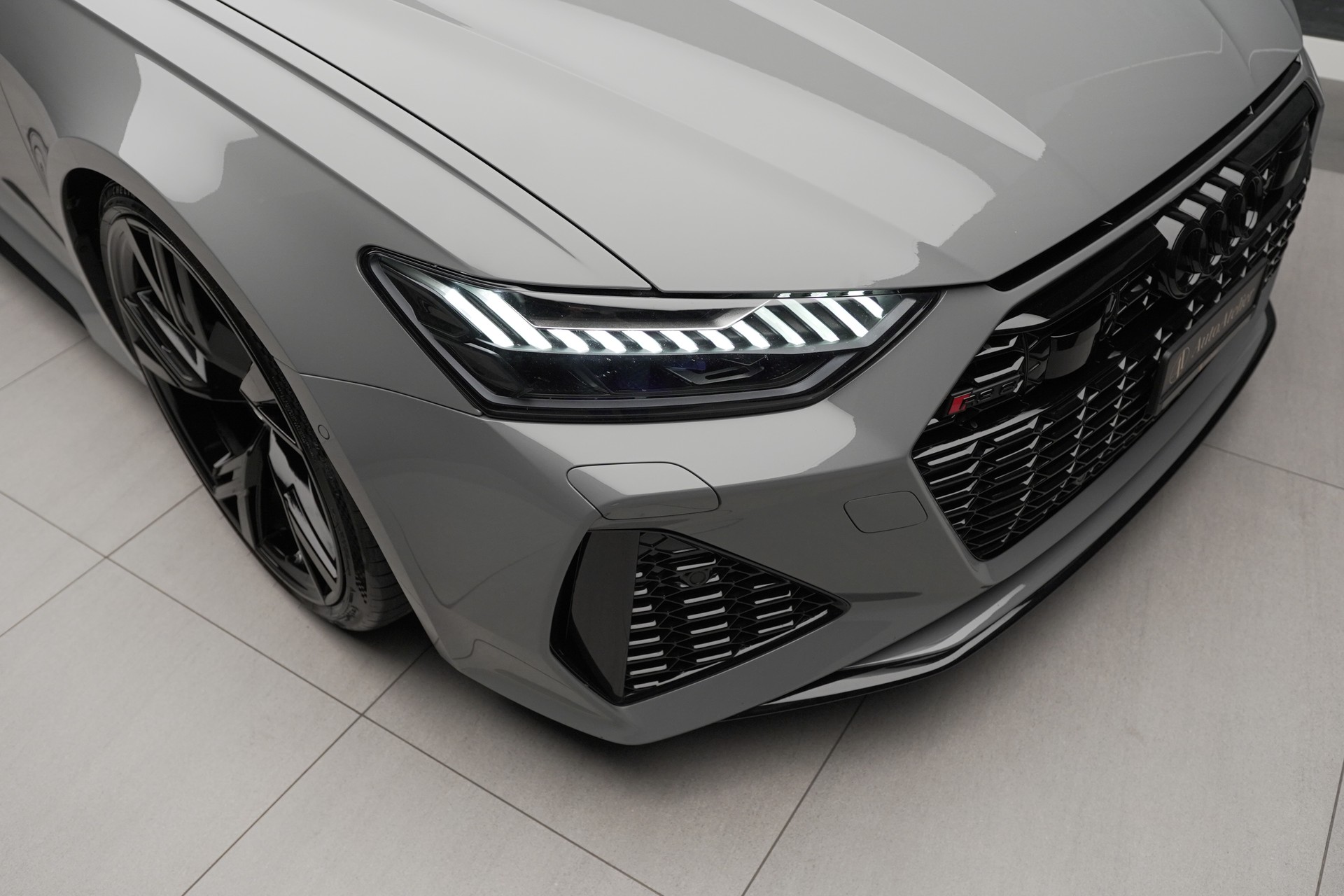 AUDI RS6 Avant 4.0 TFSI V8 quattro-image-7