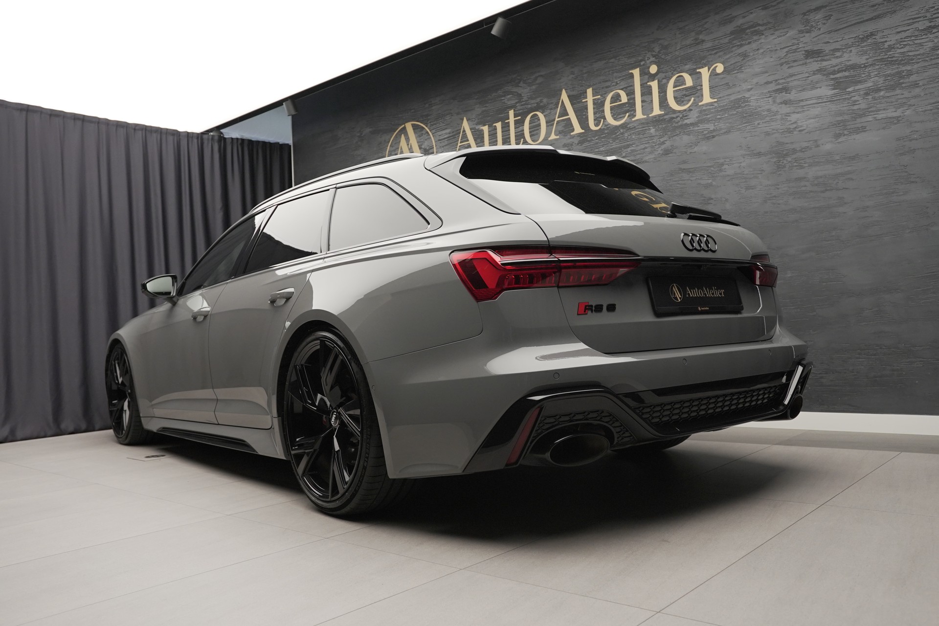 AUDI RS6 Avant 4.0 TFSI V8 quattro-image-9
