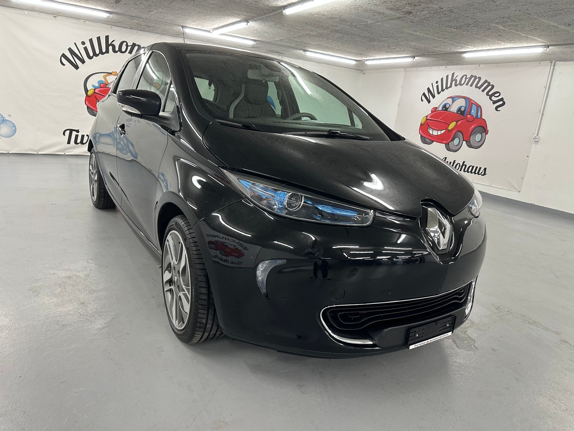 RENAULT Zoe 90th Anniversary Q90 mit Schnellad. (incl. Batt)-showroom-element-1
