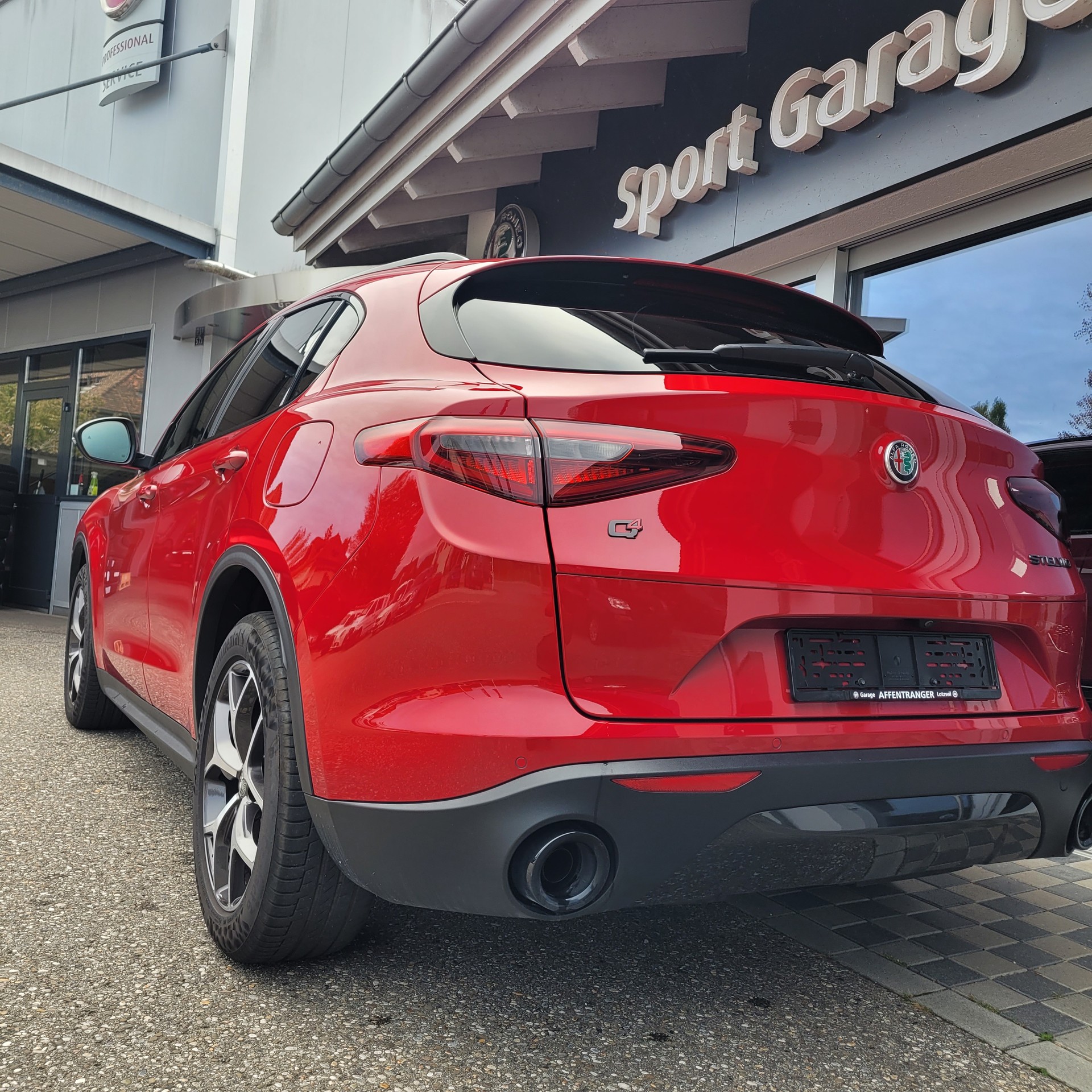 ALFA ROMEO Stelvio 2.0 Sport Q4 Automatic Inkl. Anhängekupplung Anhängelast 2300kg-image-2