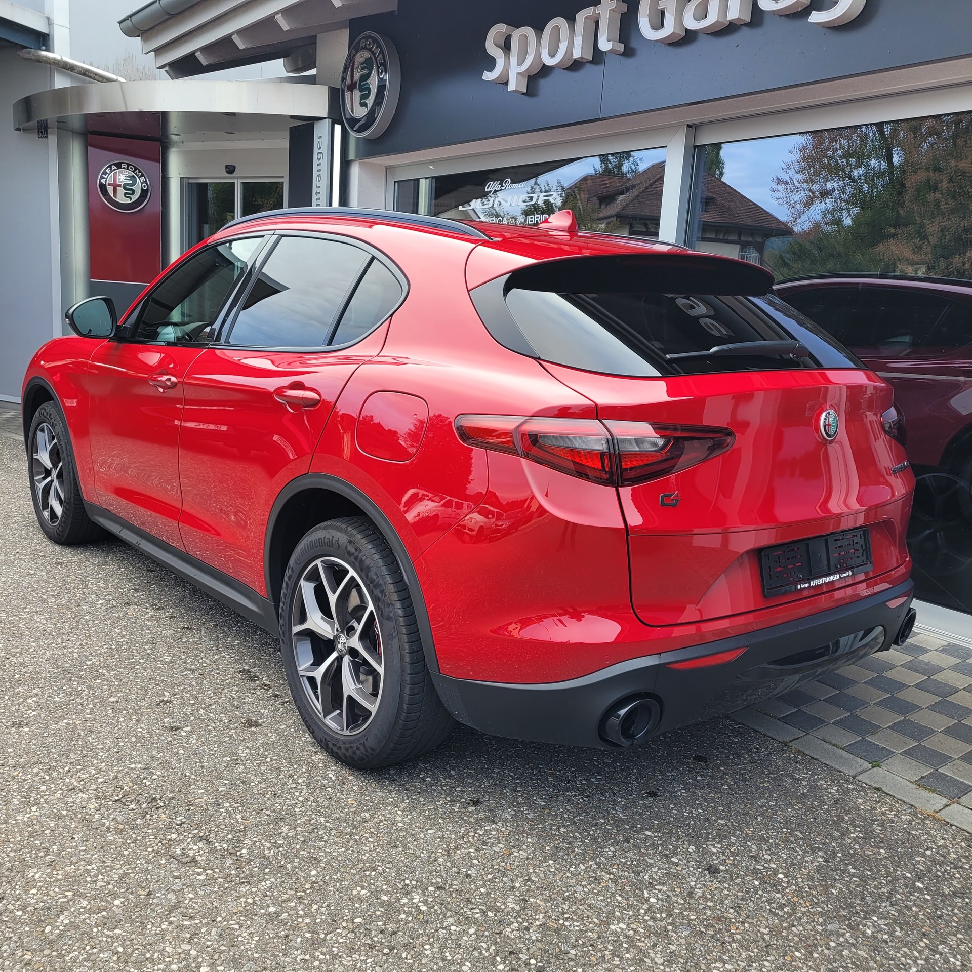 ALFA ROMEO Stelvio 2.0 Sport Q4 Automatic Inkl. Anhängekupplung Anhängelast 2300kg-image-1