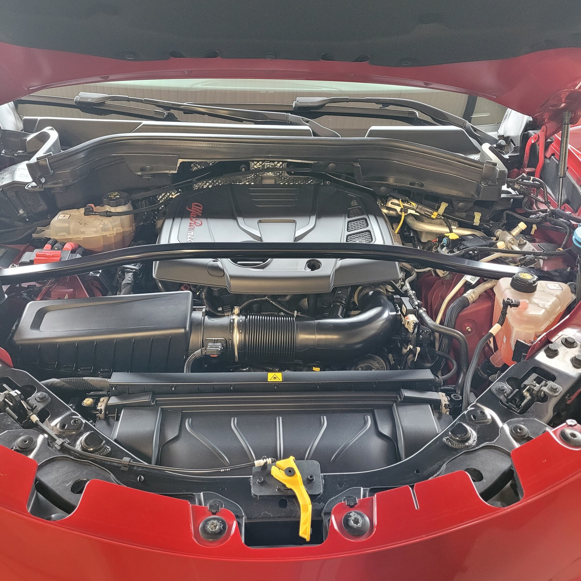 ALFA ROMEO Stelvio 2.0 Sport Q4 Automatic Inkl. Anhängekupplung Anhängelast 2300kg-image-13