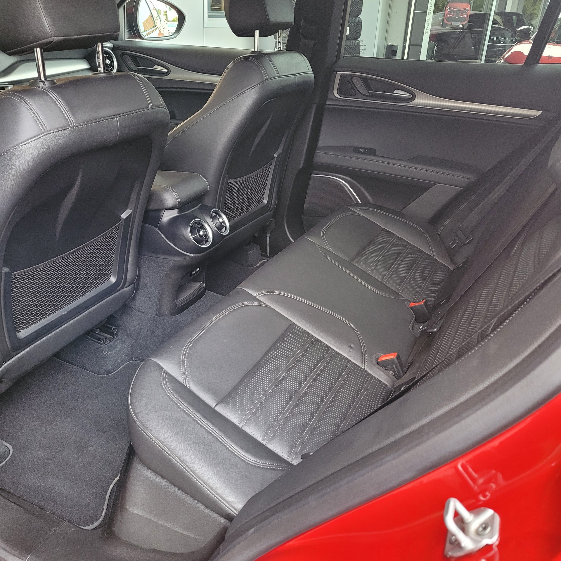 ALFA ROMEO Stelvio 2.0 Sport Q4 Automatic Inkl. Anhängekupplung Anhängelast 2300kg-image-8