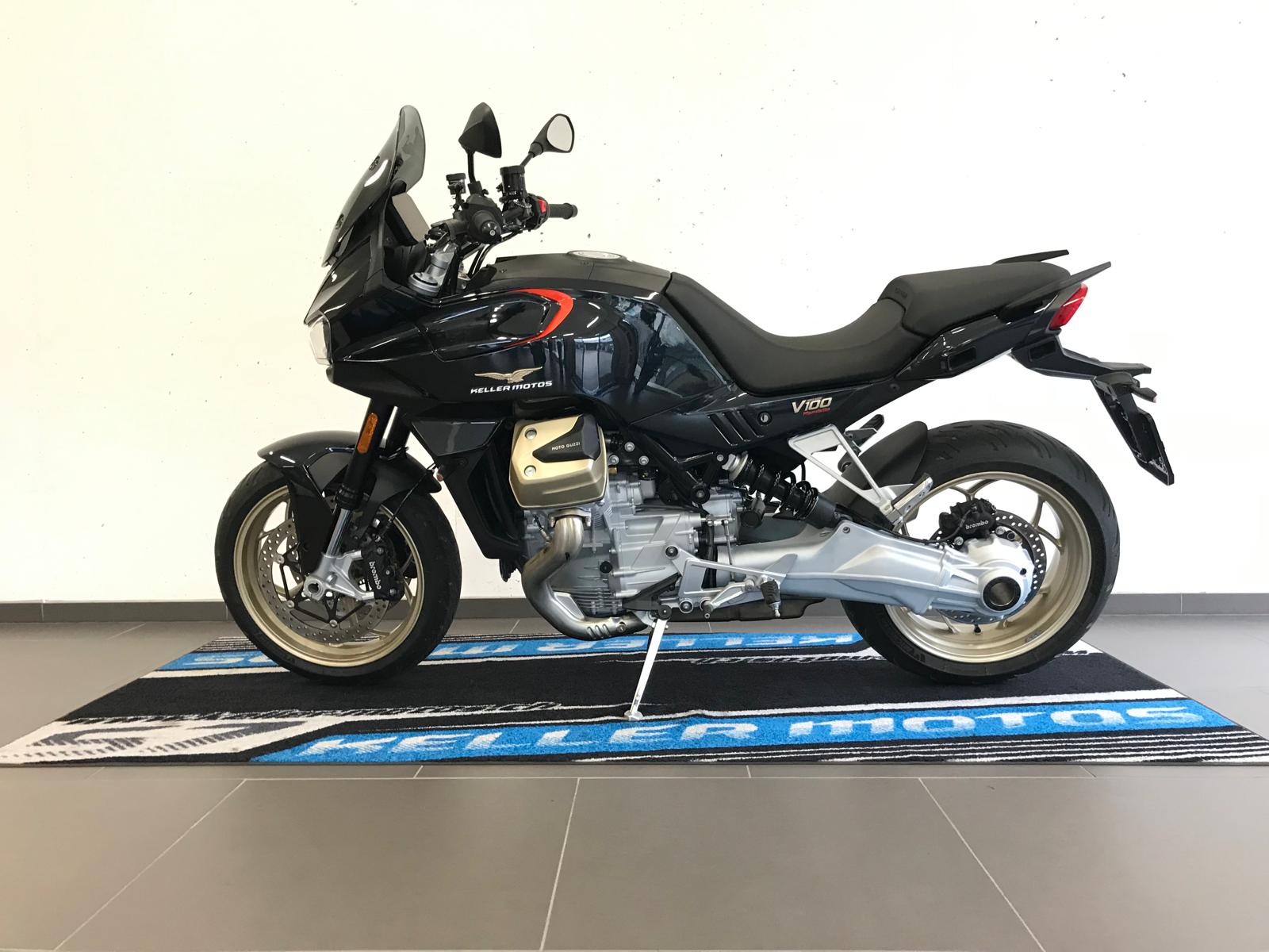 MOTO GUZZI V100 Mandello-showroom-element-1