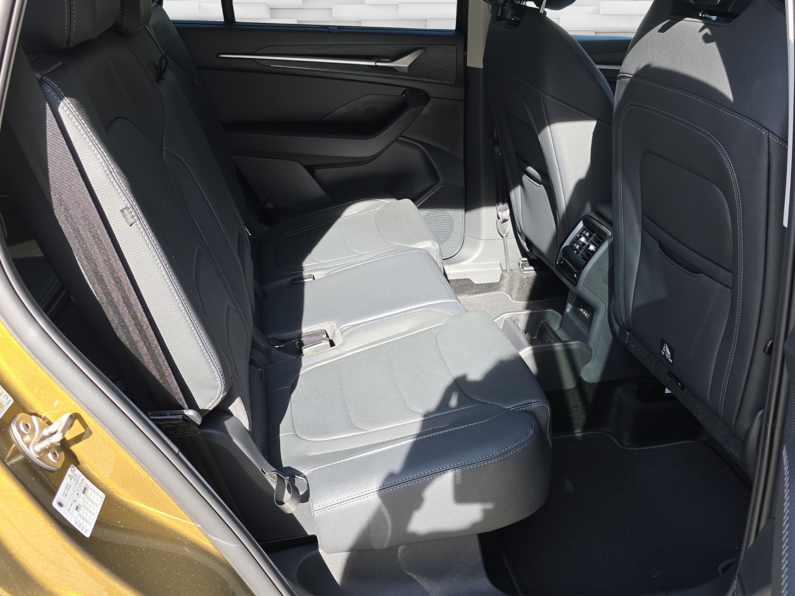 SKODA Kodiaq 2.0 TSI Dynamic 4x4-image-8