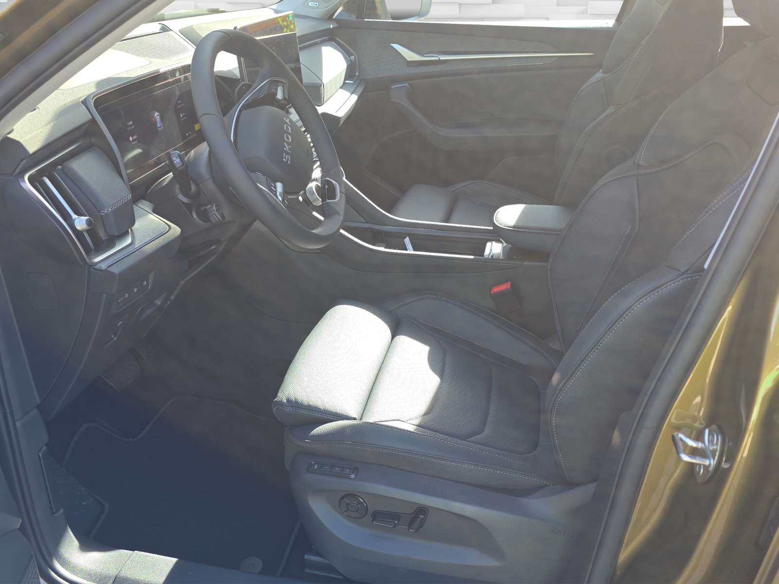 SKODA Kodiaq 2.0 TSI Dynamic 4x4-image-4