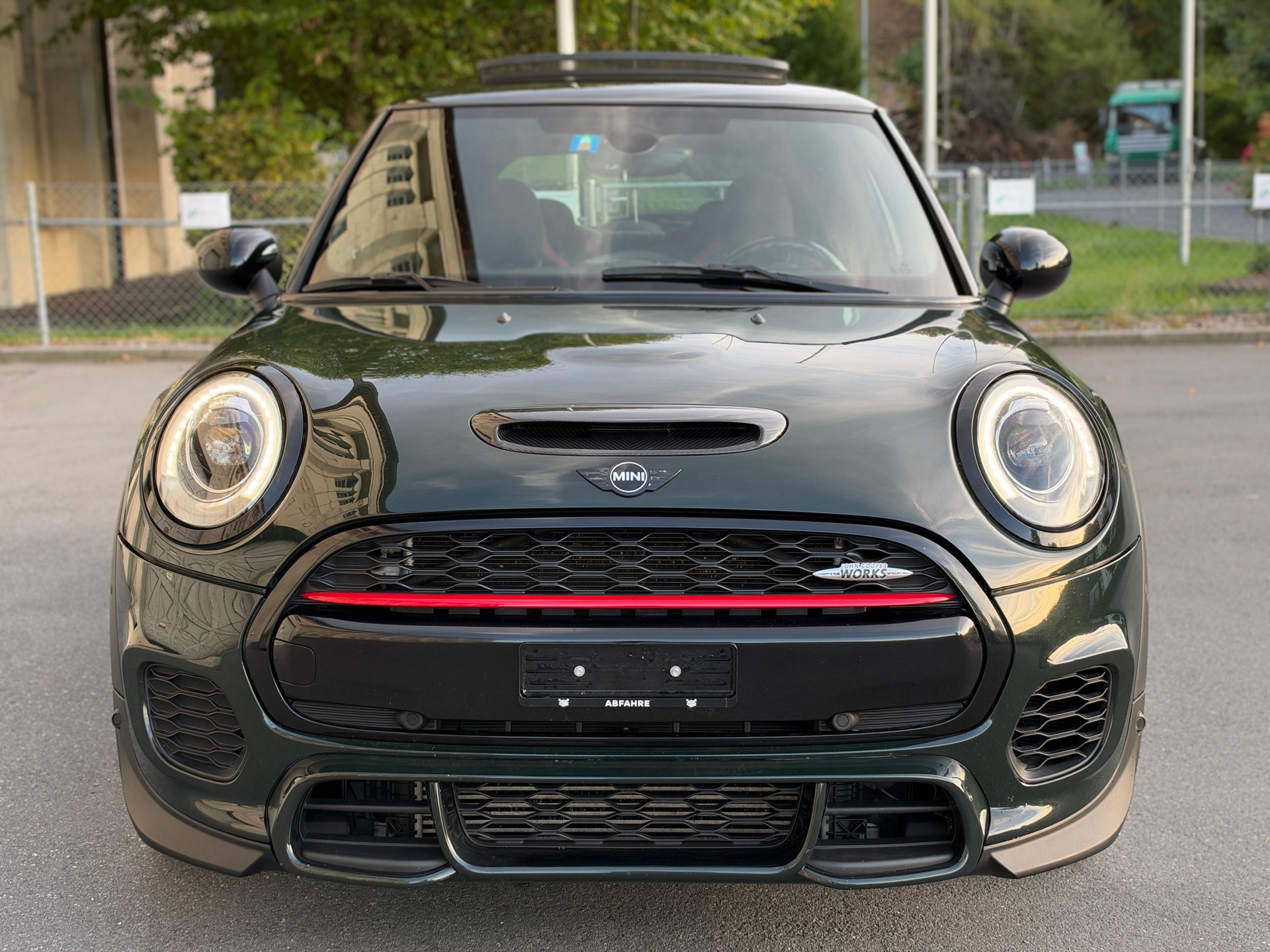 MINI Cooper John Cooper Works Steptronic-image-3