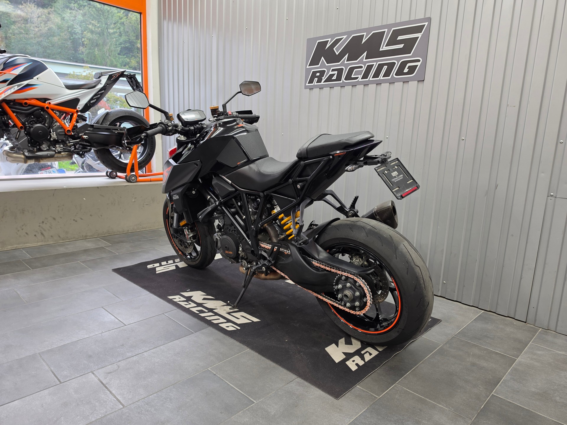 KTM 1290 Super Duke R-image-5