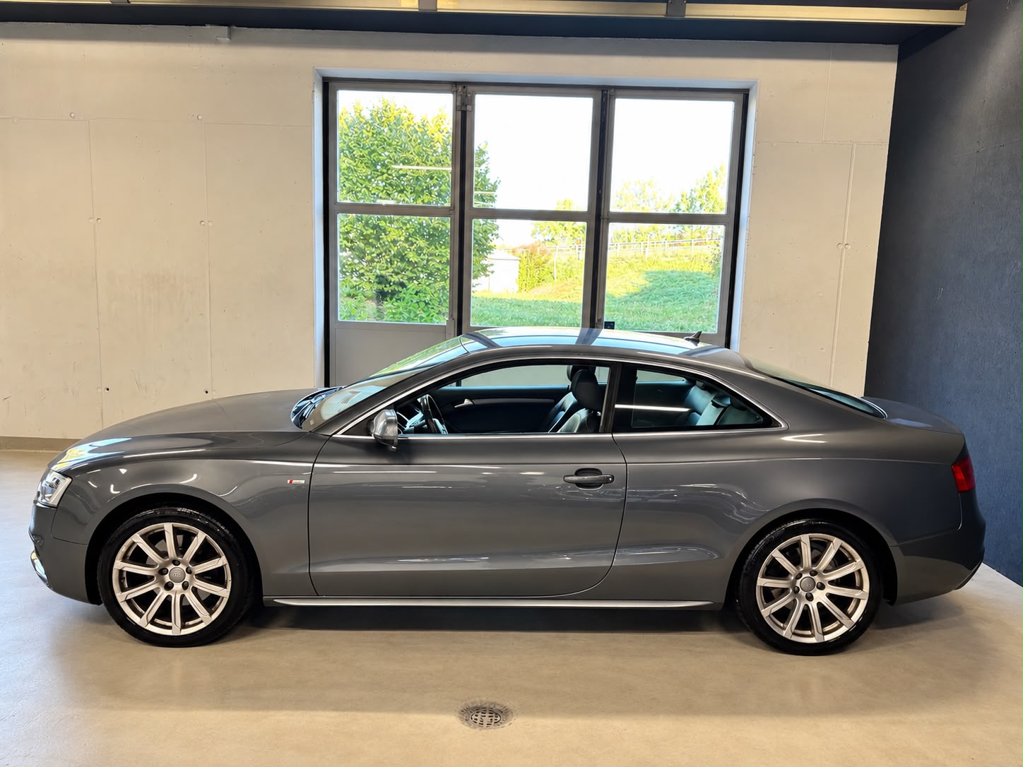 AUDI A5 Coupé 2.0 TFSI quattro S-tronic-image-5