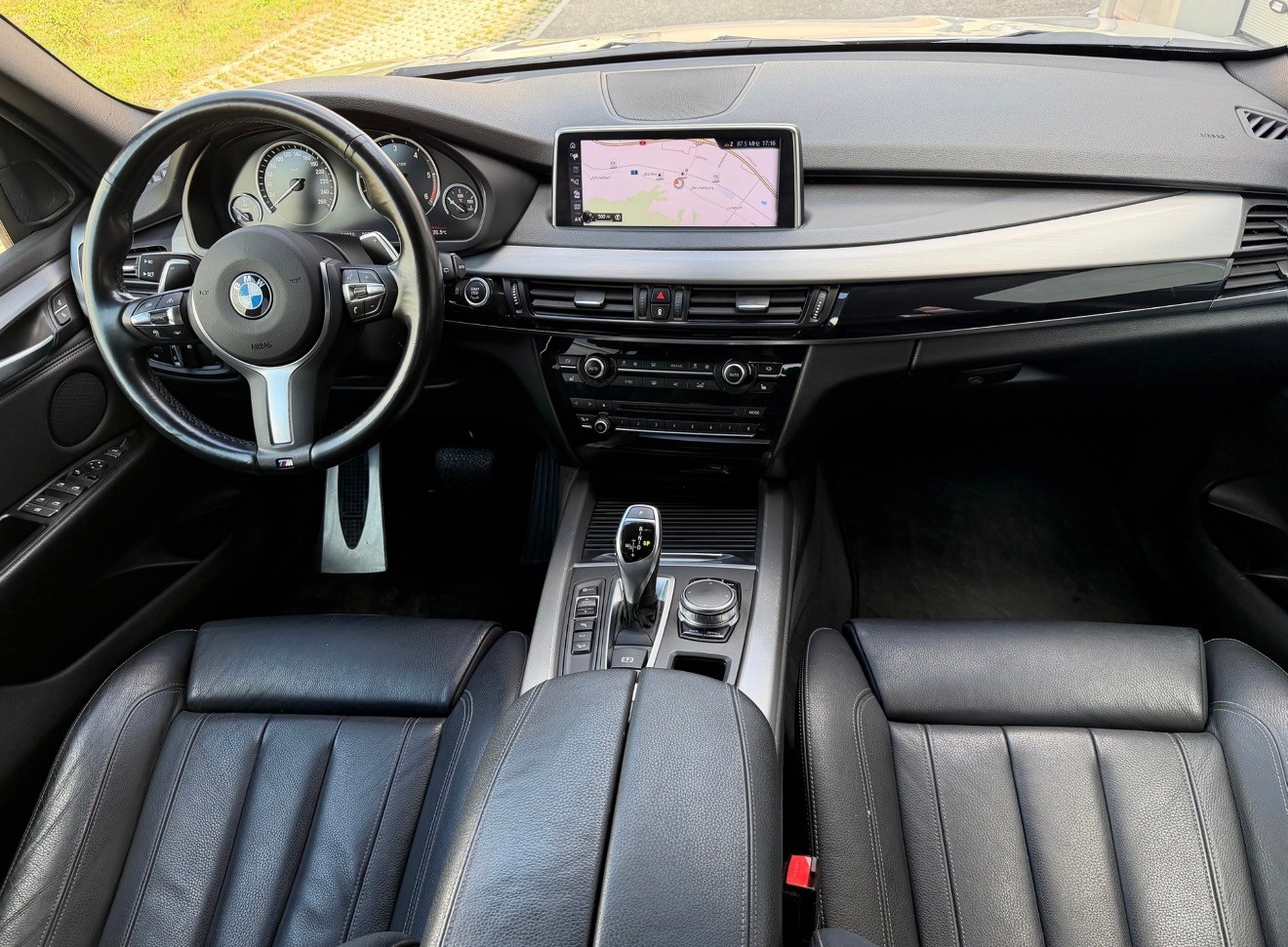 BMW X5 xDrive 30d Pure M Sport Steptronic-image-9