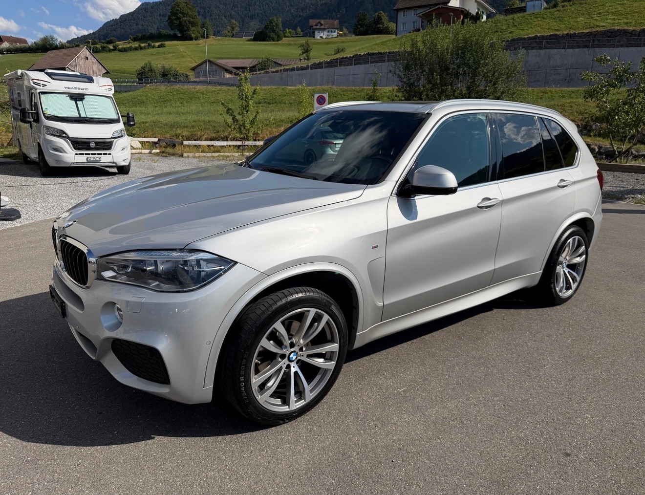 BMW X5 xDrive 30d Pure M Sport Steptronic-image-0