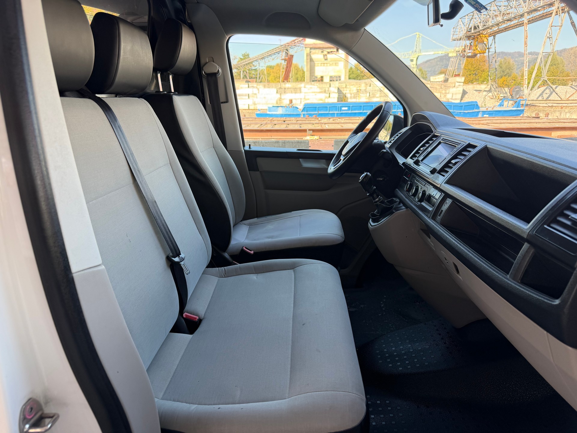 VW T6-image-9