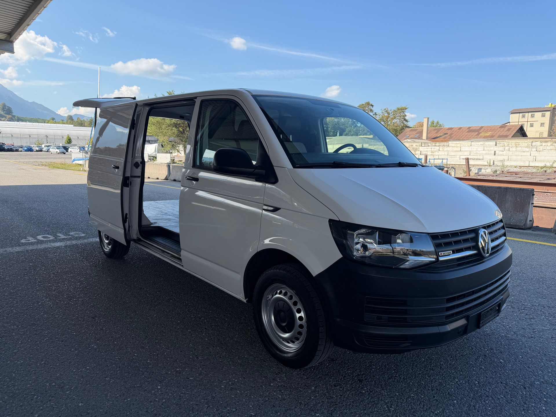 VW T6-image-10