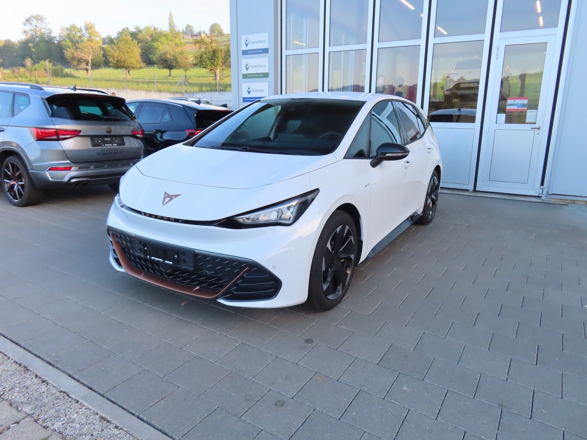 CUPRA Born 59 kWh e-Boost-image-0