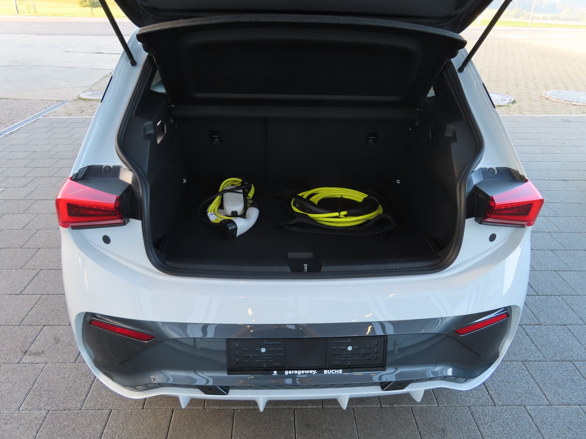 CUPRA Born 59 kWh e-Boost-image-13