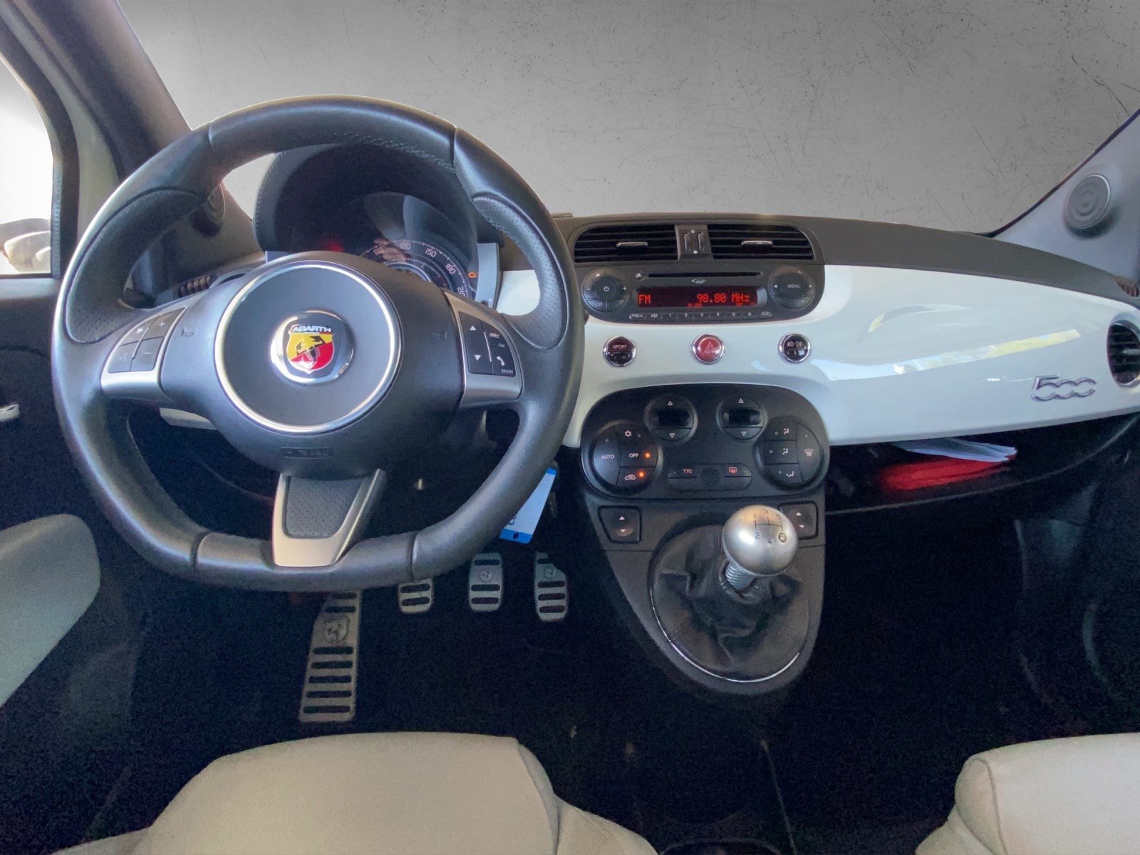 FIAT 595 1.4 16V Turbo Abarth Turismo-image-5