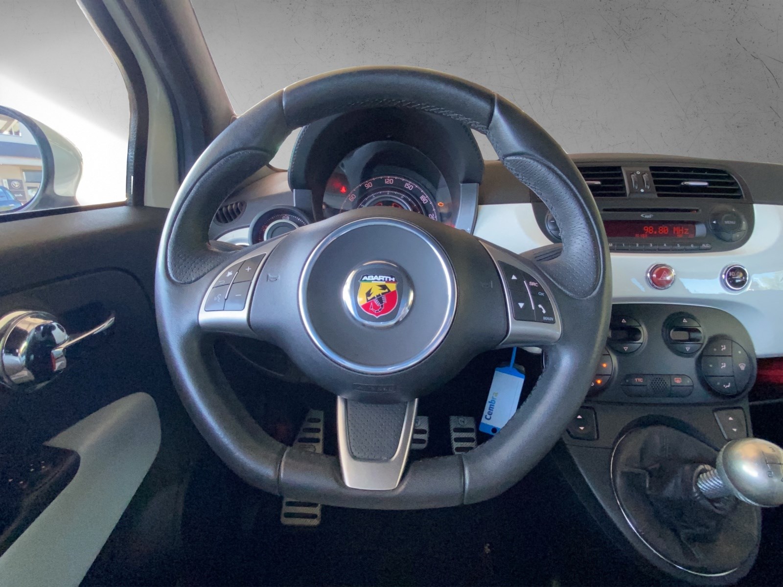 FIAT 595 1.4 16V Turbo Abarth Turismo-image-8
