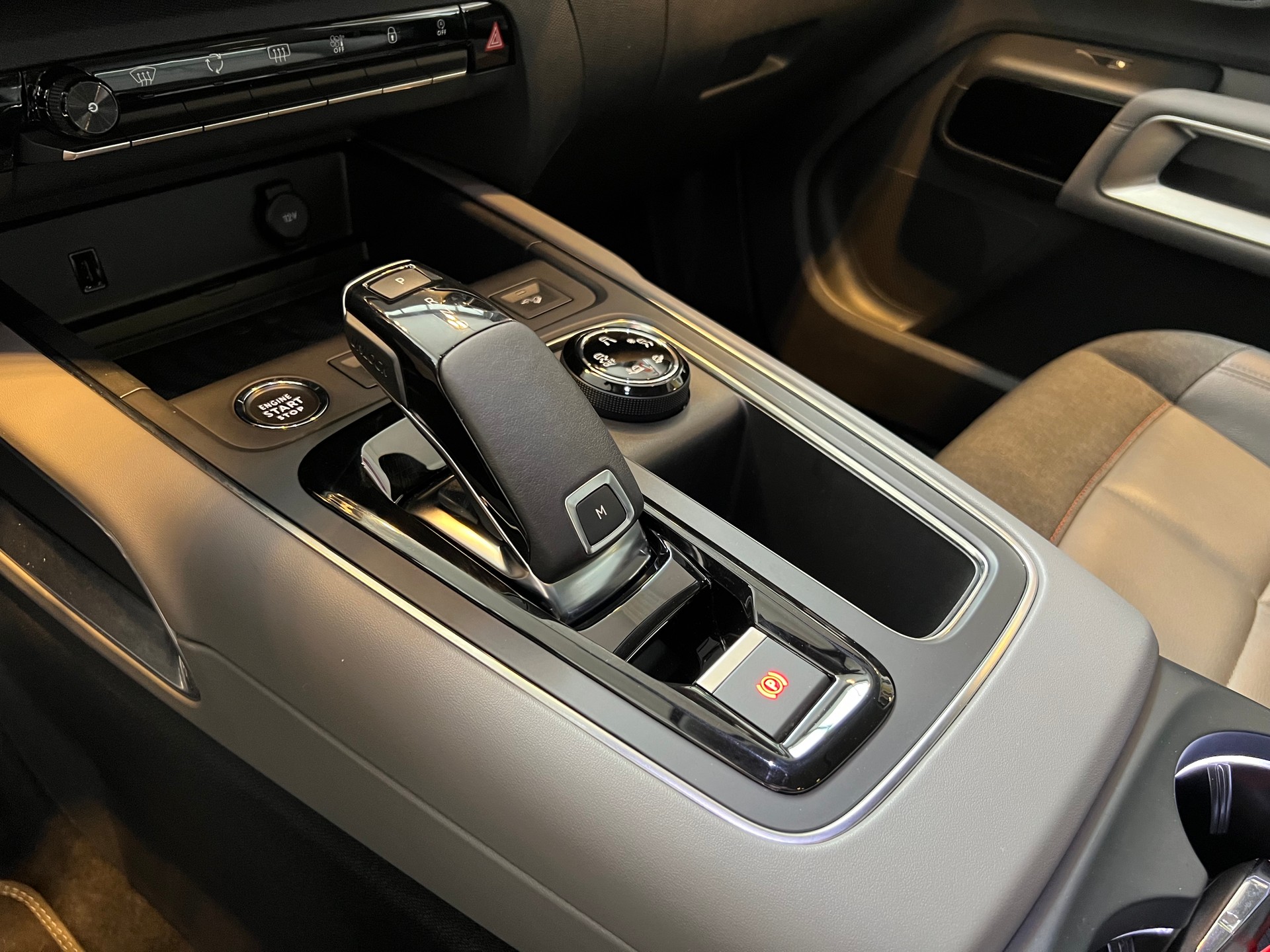 CITROEN C5 Aircross1.6 Shine EAT8-image-14