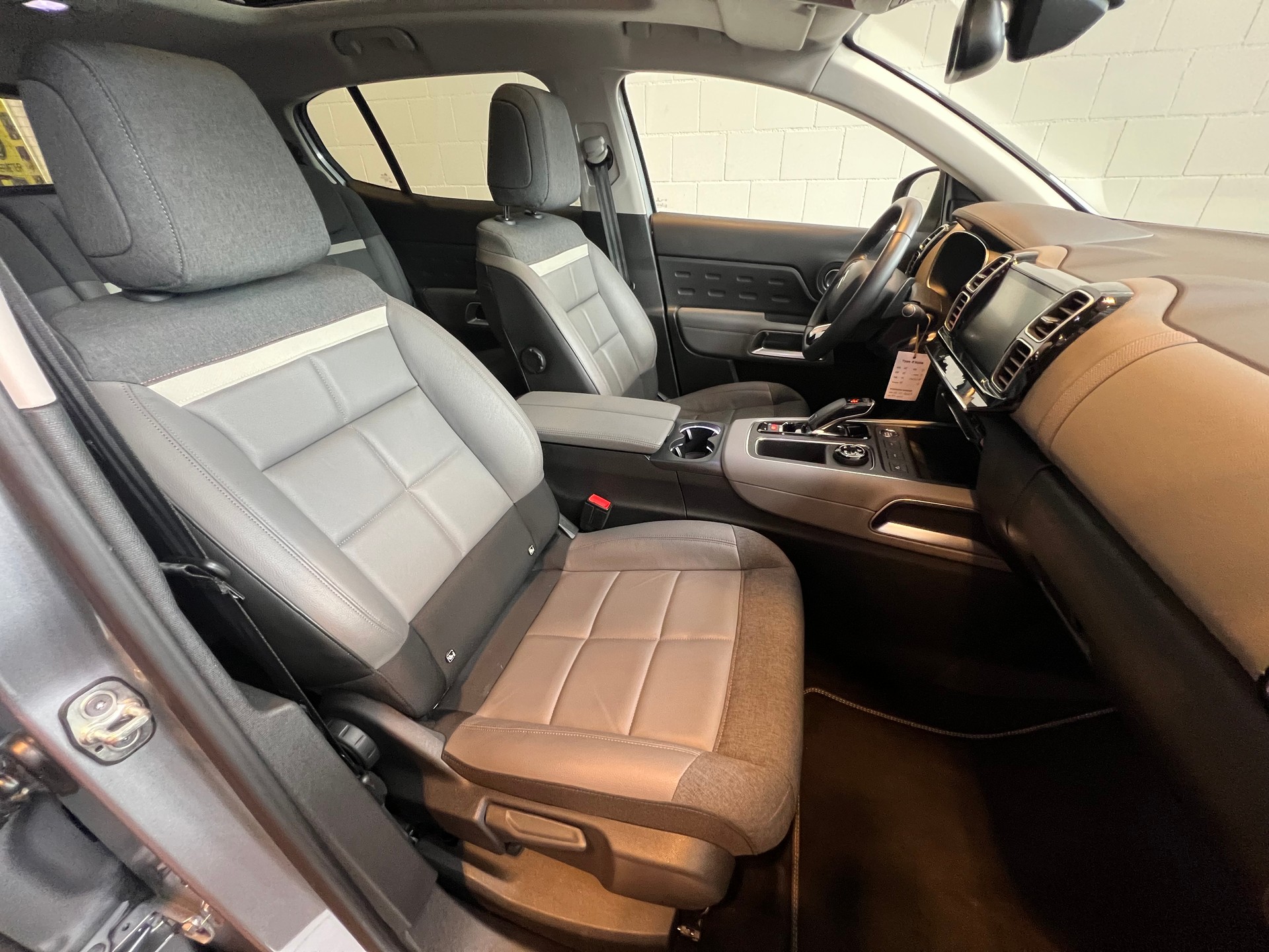 CITROEN C5 Aircross1.6 Shine EAT8-image-22