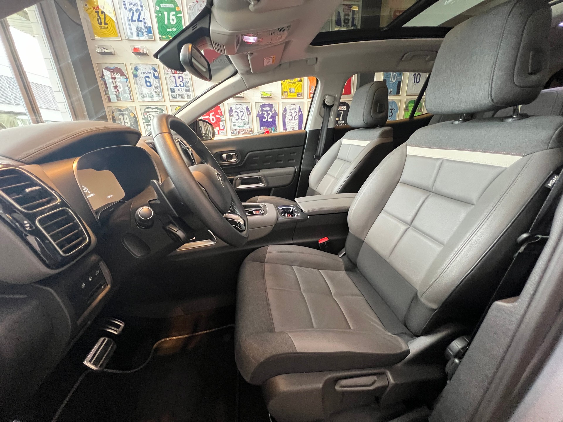 CITROEN C5 Aircross1.6 Shine EAT8-image-12