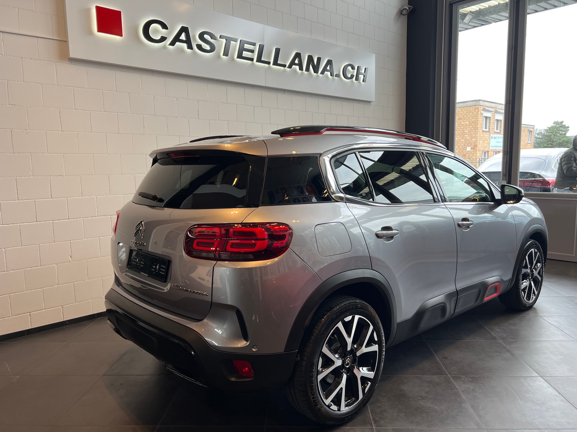 CITROEN C5 Aircross1.6 Shine EAT8-image-4
