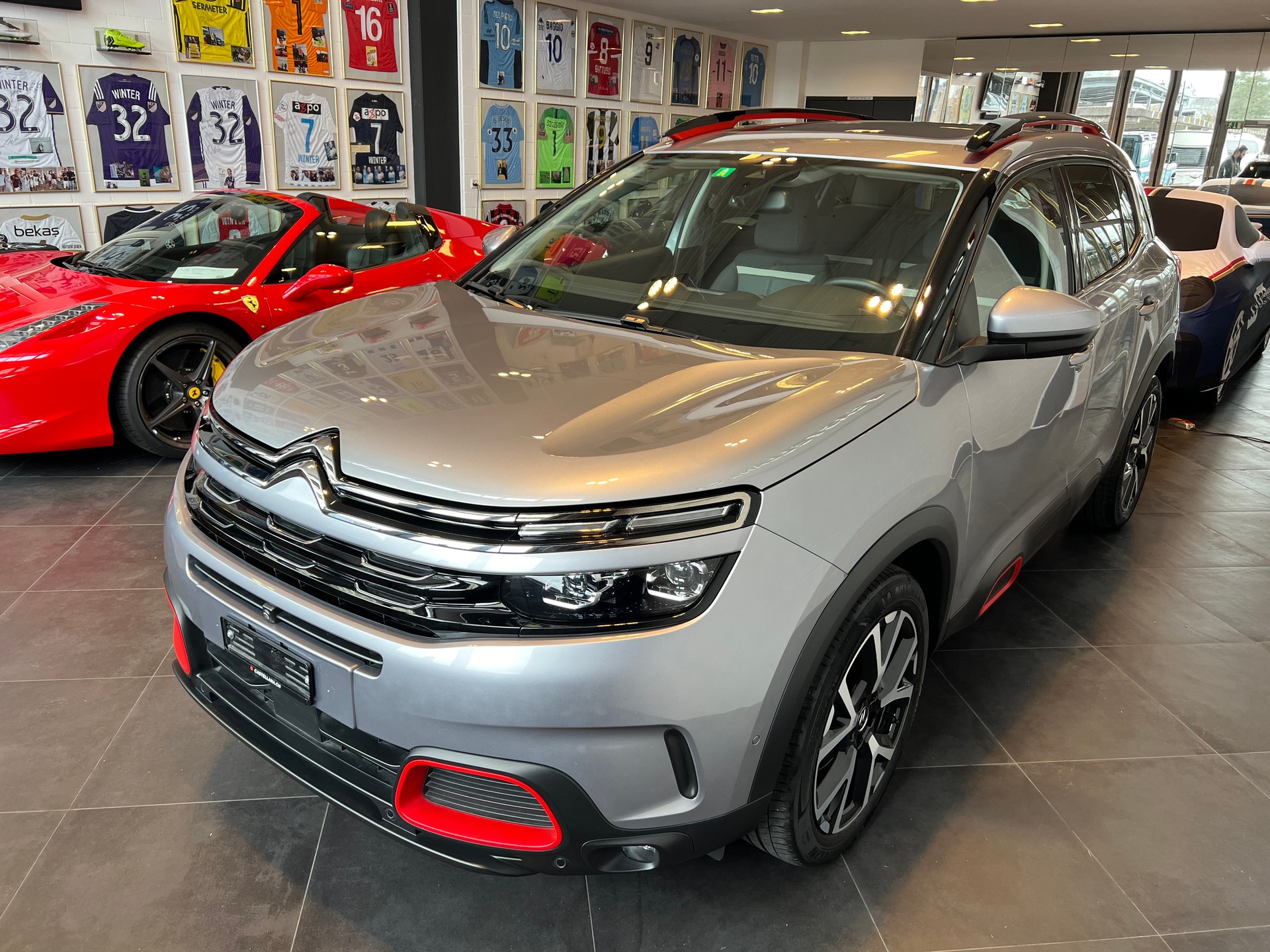 CITROEN C5 Aircross1.6 Shine EAT8-image-2